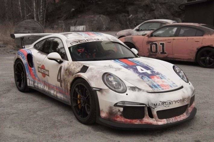 Porsche Taycan CARRARA WHITE Taycan Club 62FE4615-ACB1-4528-9110-3D94A5A4978B