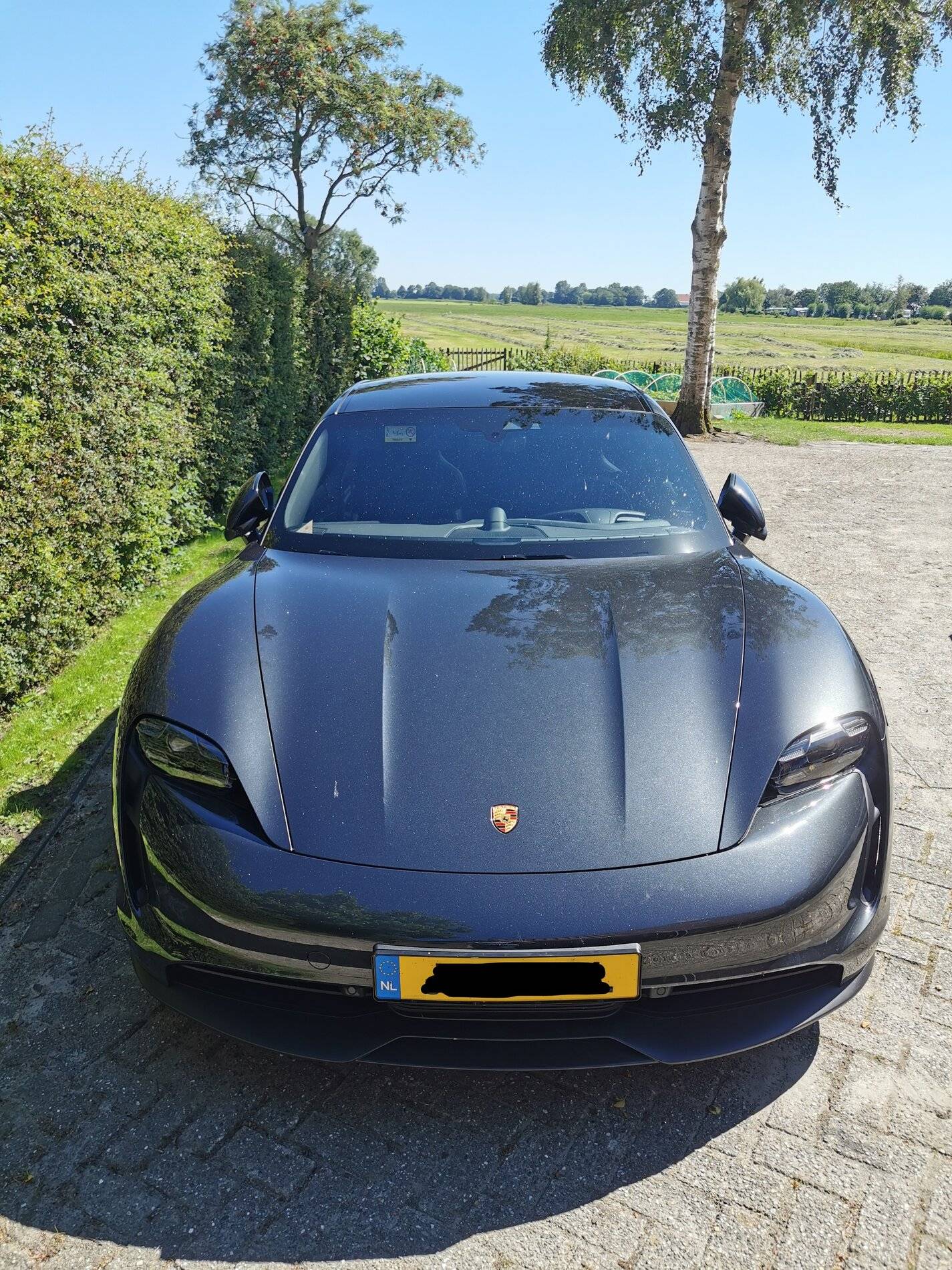 Porsche Taycan 4S volcano grey dropped at dealer - DELIVERY UPDATE InkedIMG_20200731_152307_LI