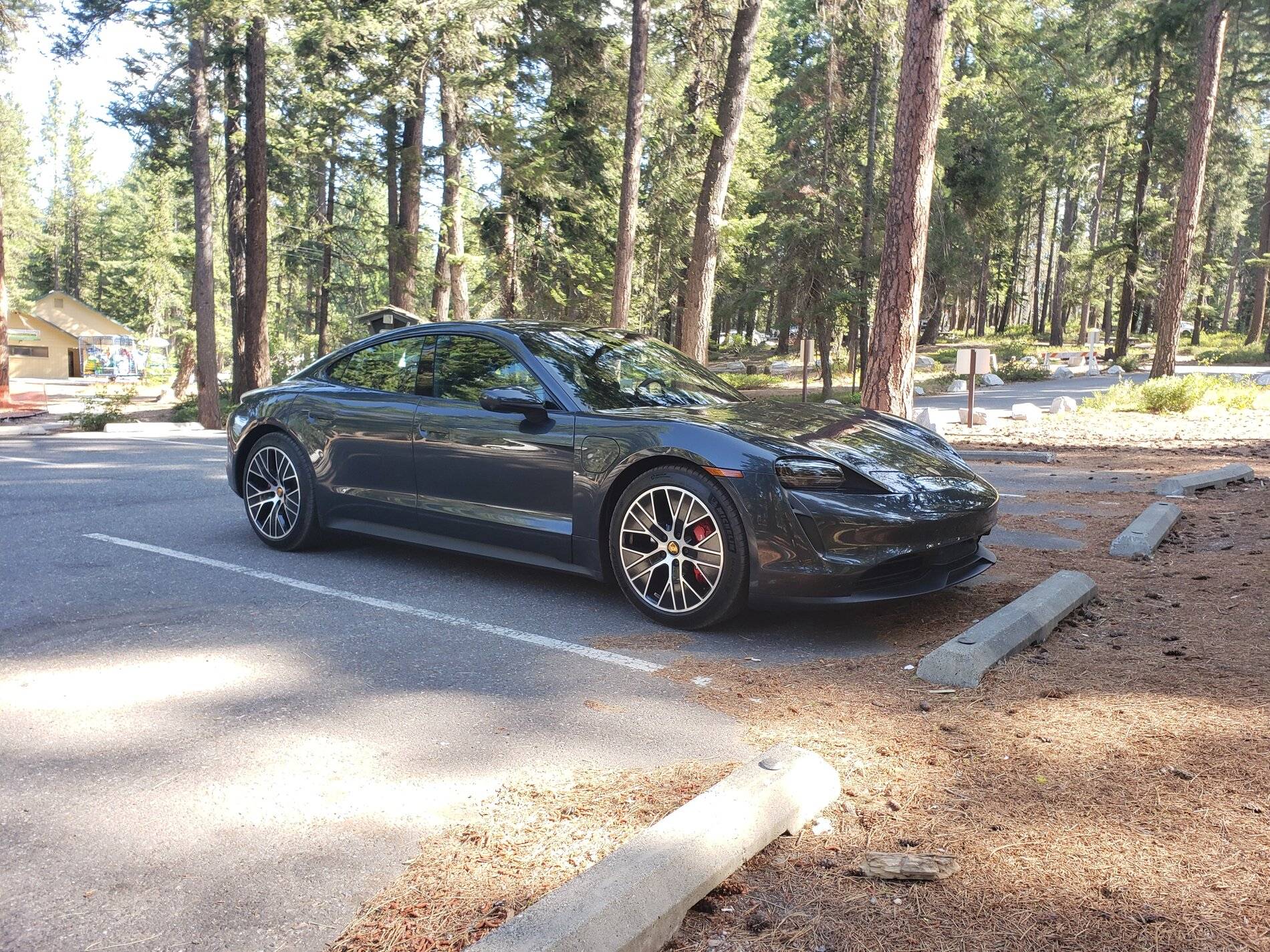 Porsche Taycan VOLCANO GREY Taycan Club 20200803_095049