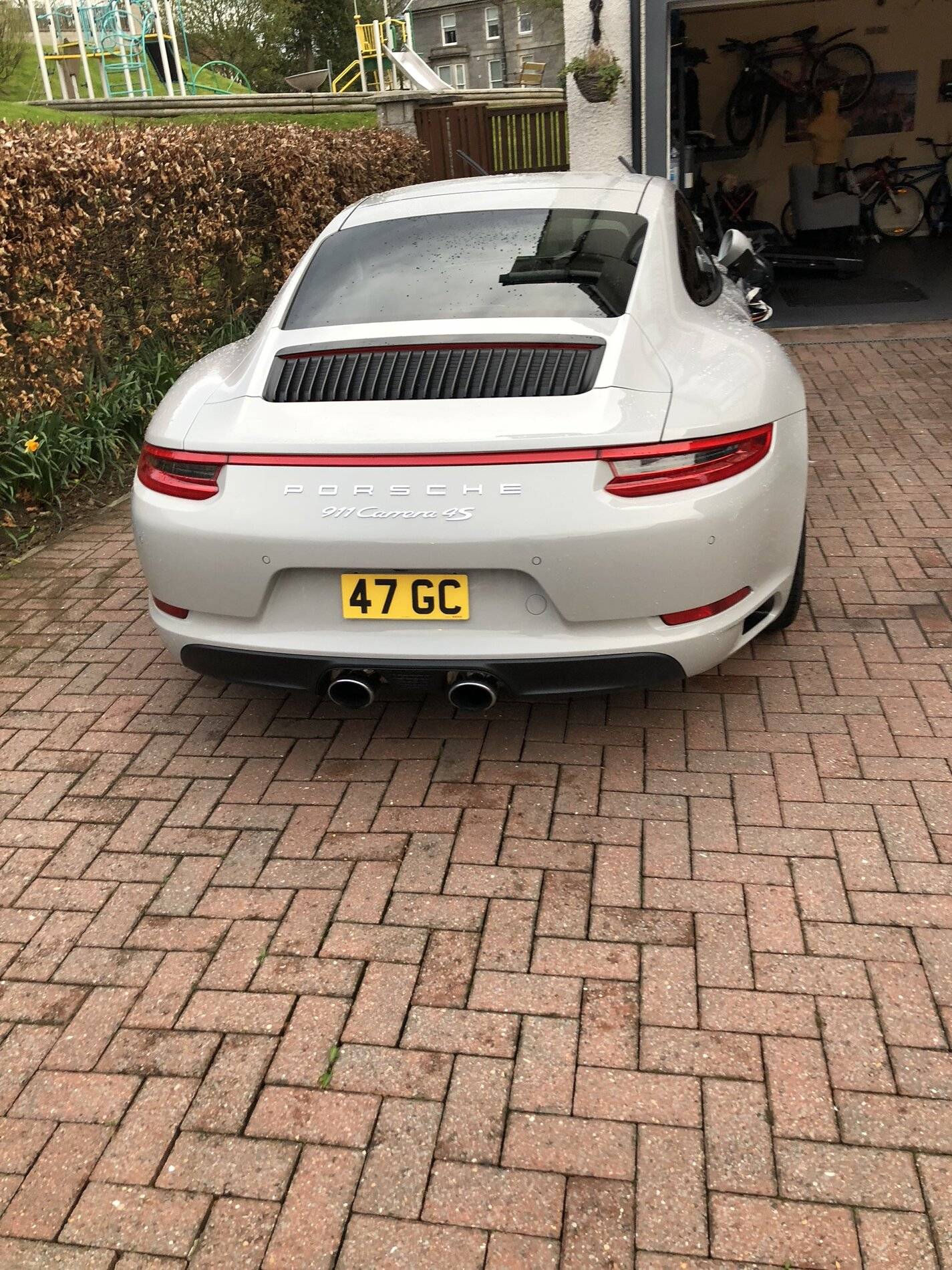Porsche Taycan Considering Crayon/Chalk exterior BA448867-7ABD-440E-9820-8F6E963CEA0E