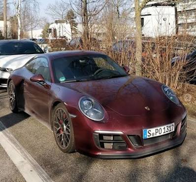 Porsche Taycan Cherry Metallic Taycan images - 2020-08-15T001229.704