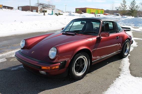 Porsche Taycan Cherry Metallic Taycan 578