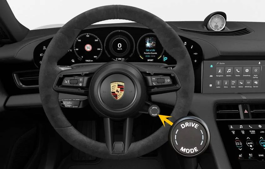Porsche Taycan Can Drive Mode be changed on the move? Taycan_Chrono_Button