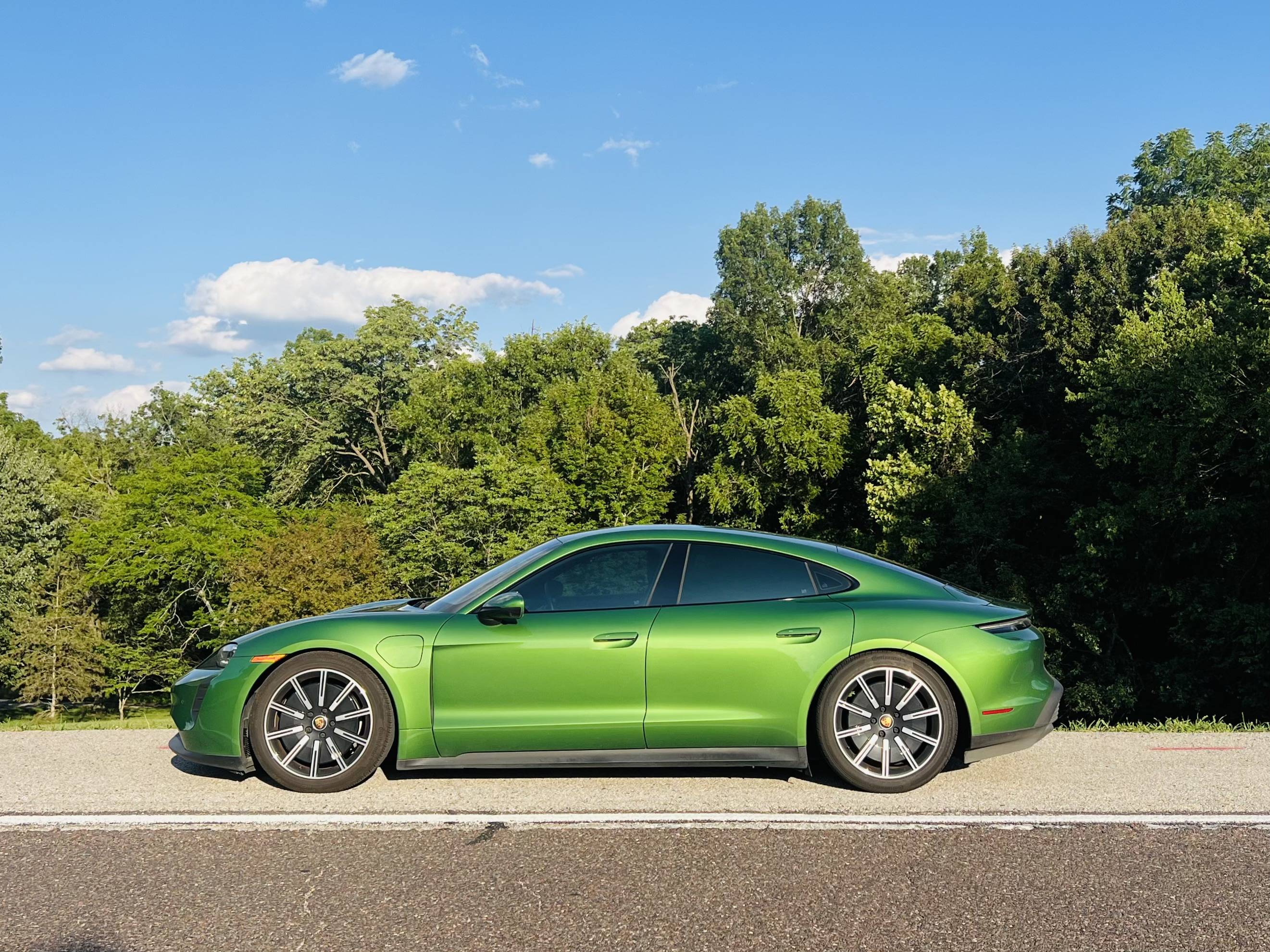 Porsche Taycan my Taycan vs my 911 FullSizeRender (1)