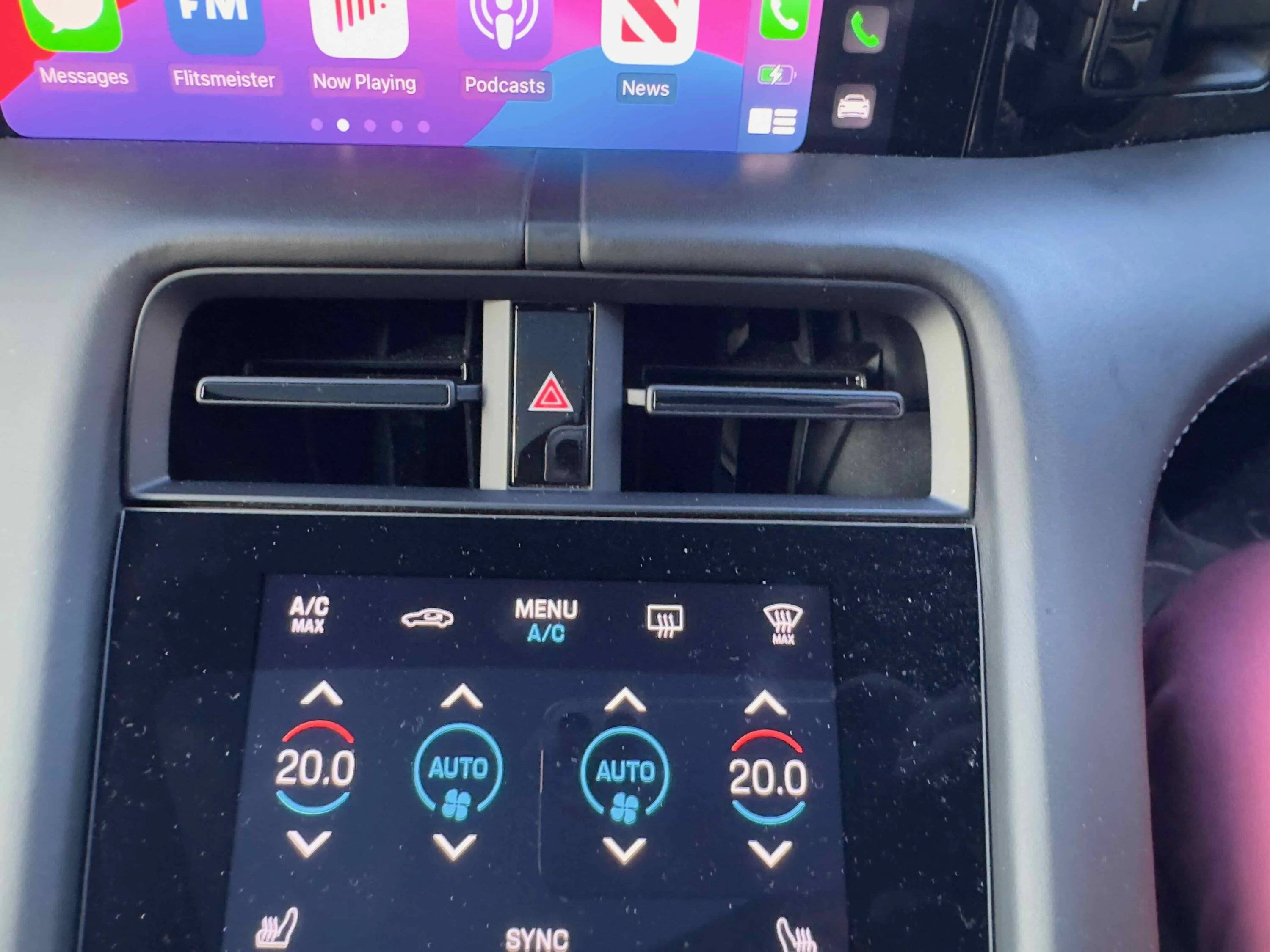 Porsche Taycan CarPlay icon has disappeared IMG_0307