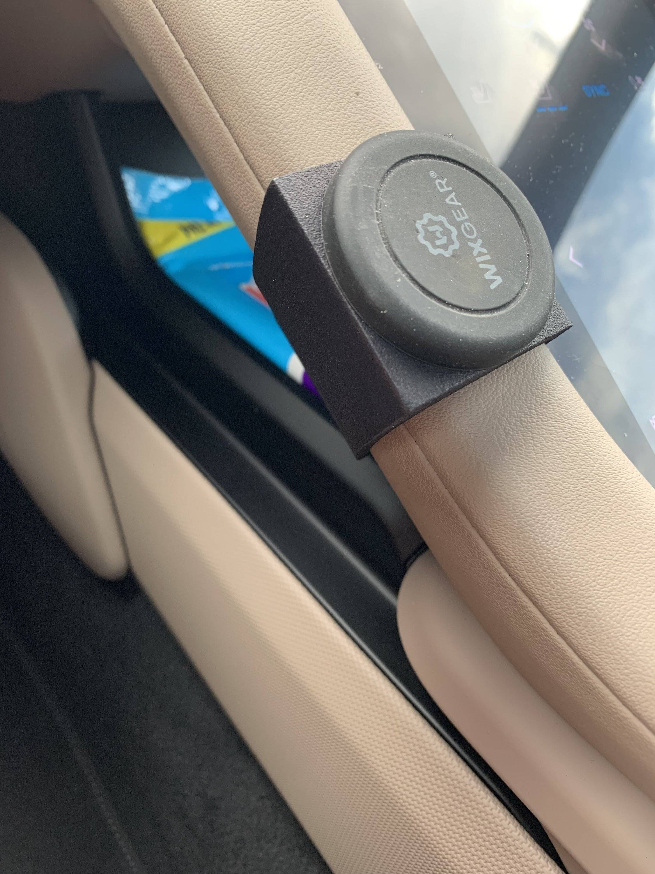 Porsche Taycan My 3D printed Taycan phone holder IMG_5204