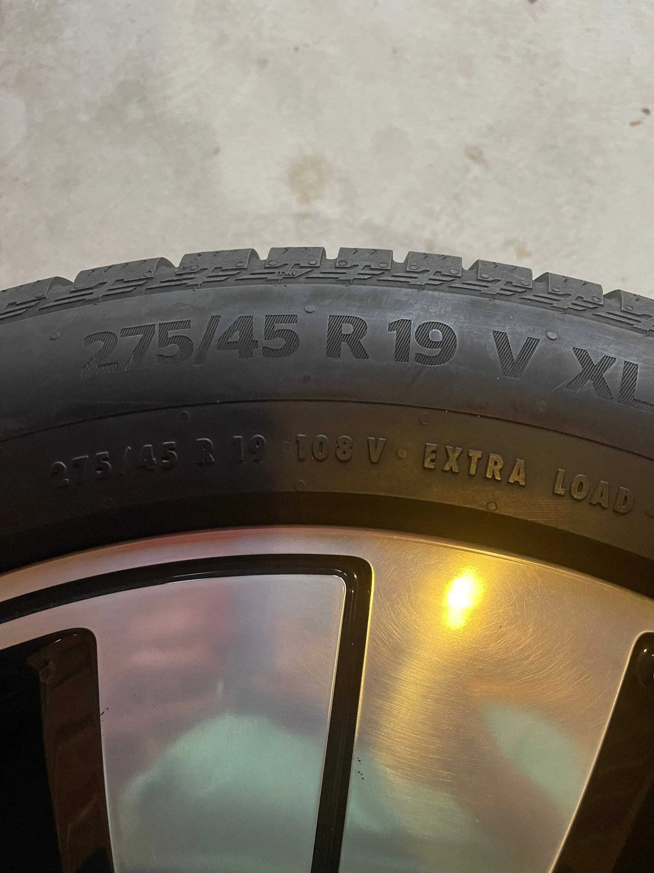 Porsche Taycan SOLD $1500 OBO 4 NEW Genuine OEM 19" Porsche Taycan Wheels & Tires 225/55R19 & 275/45/19 (9J1) Library - 21 of 21