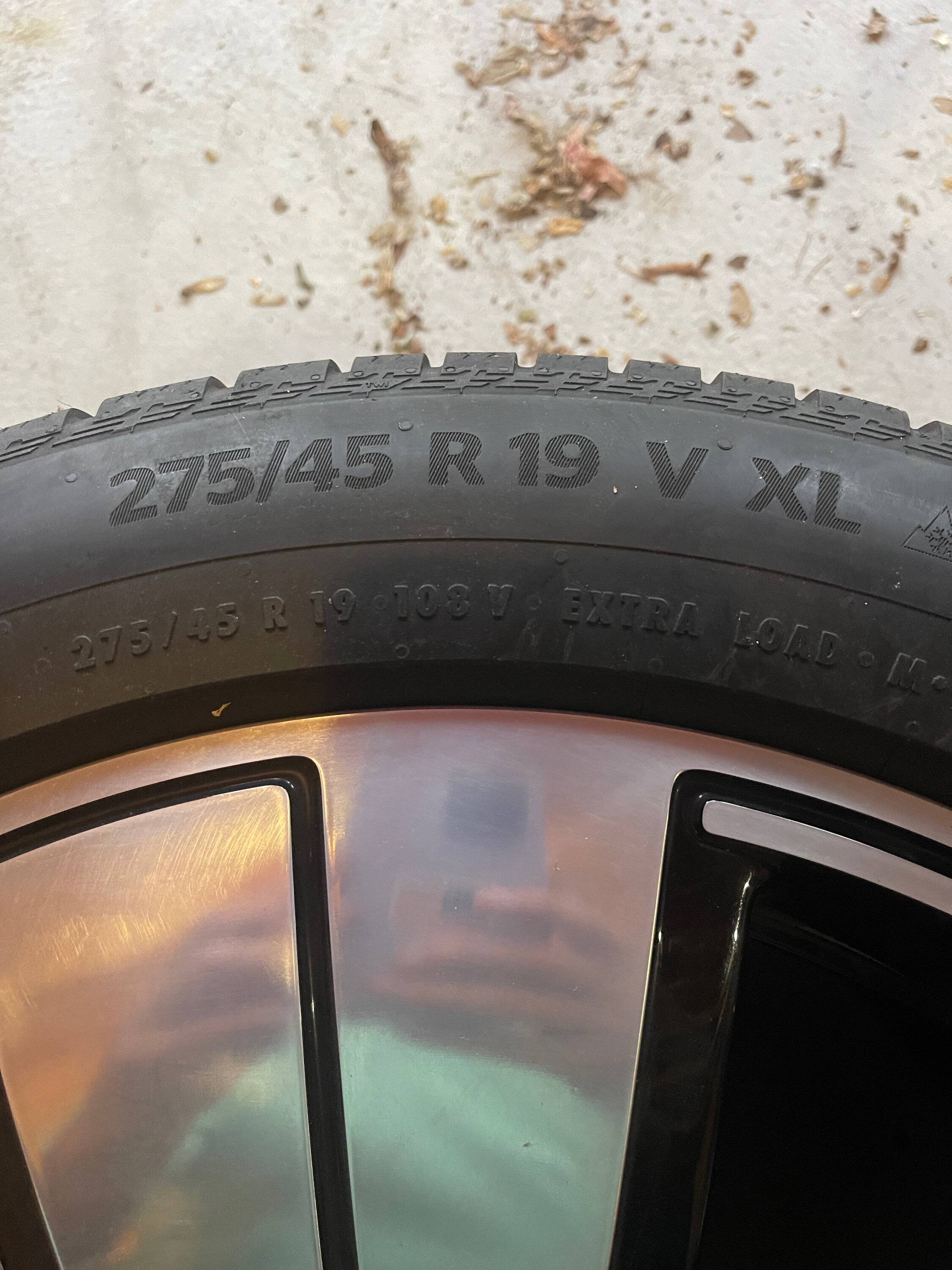 Porsche Taycan SOLD $1500 OBO 4 NEW Genuine OEM 19" Porsche Taycan Wheels & Tires 225/55R19 & 275/45/19 (9J1) Library - 20 of 21