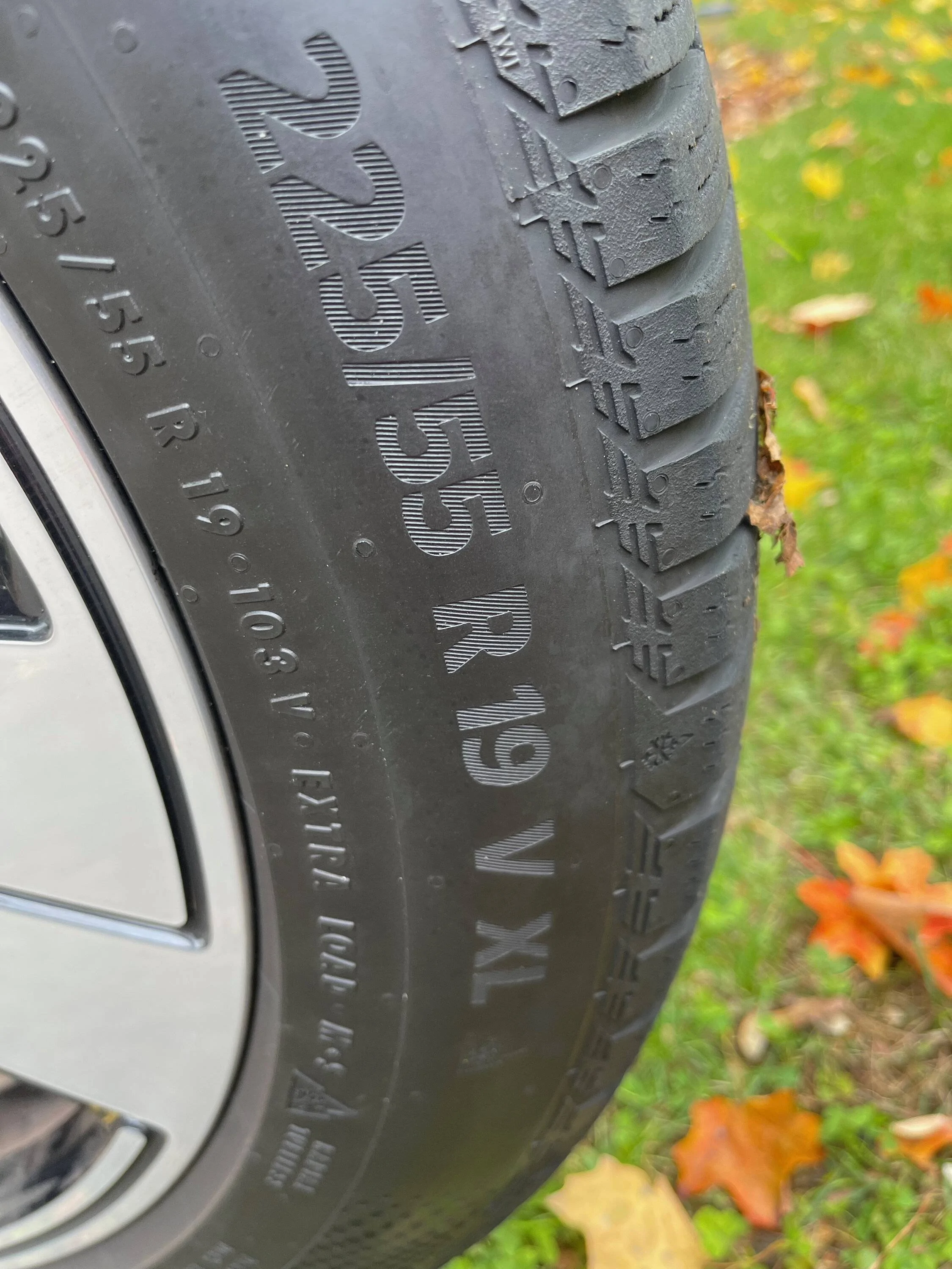 Porsche Taycan SOLD $1500 OBO 4 NEW Genuine OEM 19" Porsche Taycan Wheels & Tires 225/55R19 & 275/45/19 (9J1) Library - 9 of 21