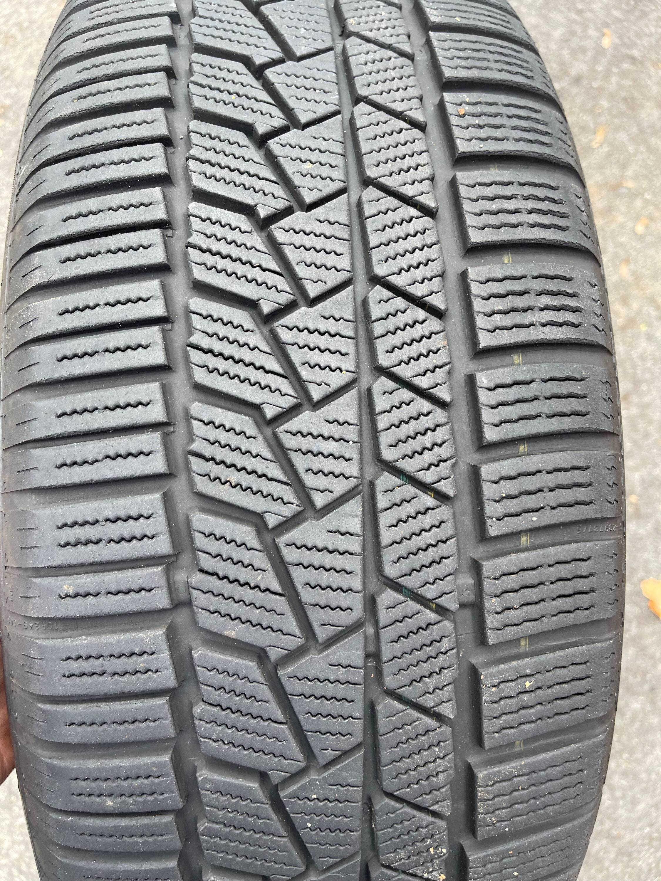 Porsche Taycan SOLD $1500 OBO 4 NEW Genuine OEM 19" Porsche Taycan Wheels & Tires 225/55R19 & 275/45/19 (9J1) Library - 6 of 21