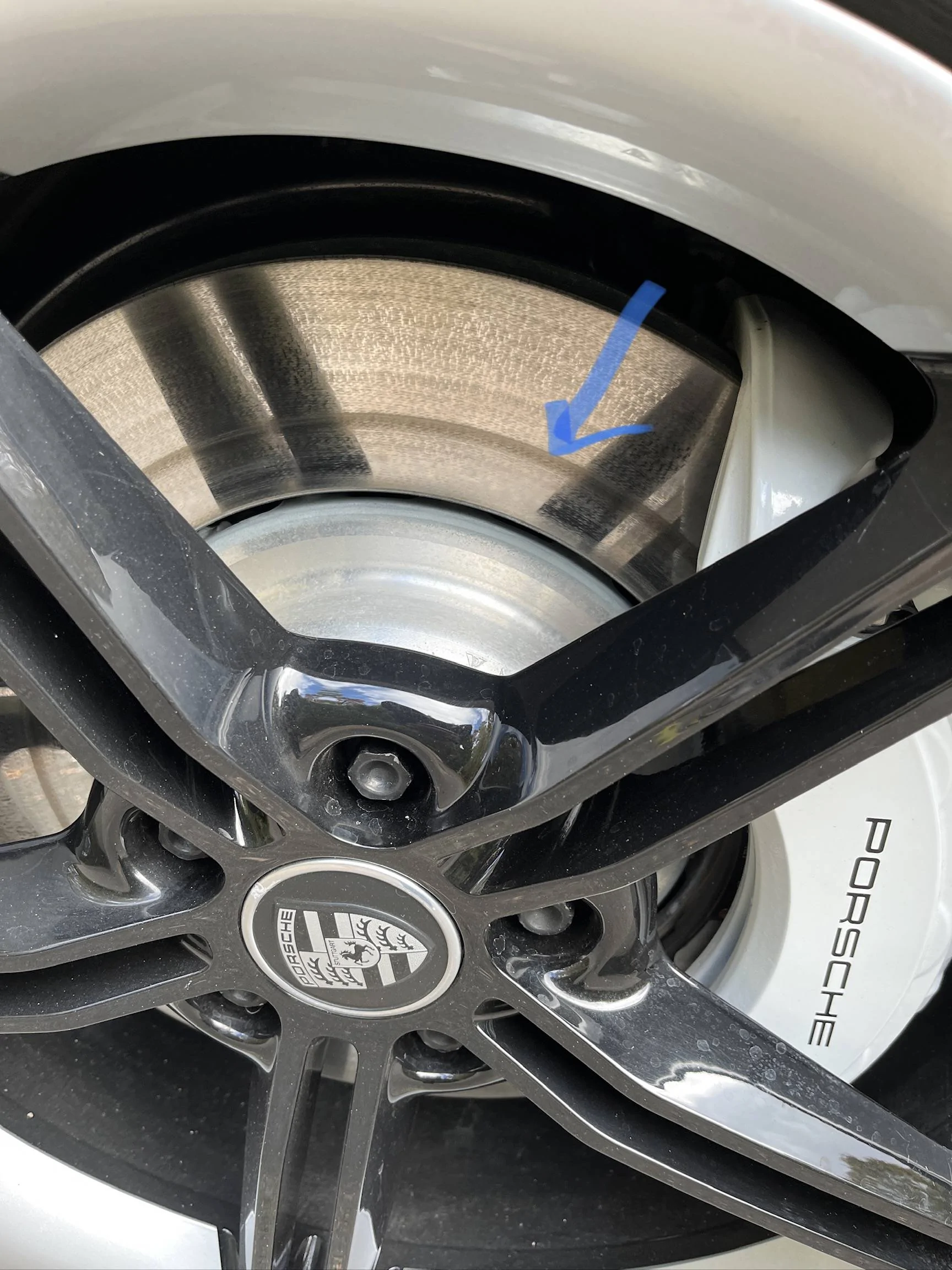 Porsche Taycan PSCB brakes, question IMG_3013