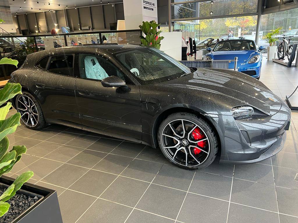 Porsche Taycan UK order status and delays? 1699445265422