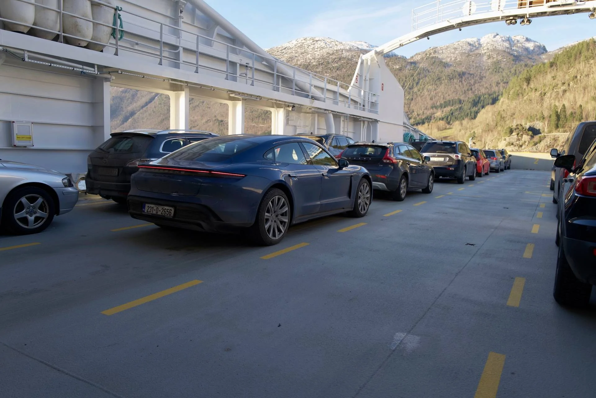 Porsche Taycan Charging idiots or charging etiquette - you pick it! L1000763