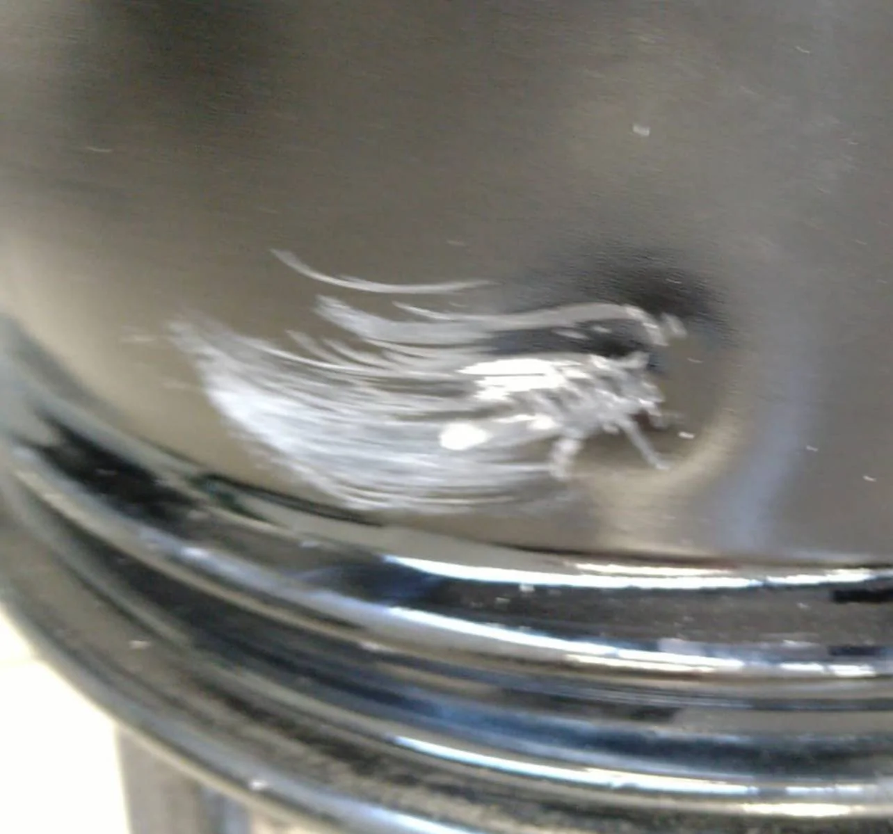 Porsche Taycan Leaking left rear tire IMG_3109