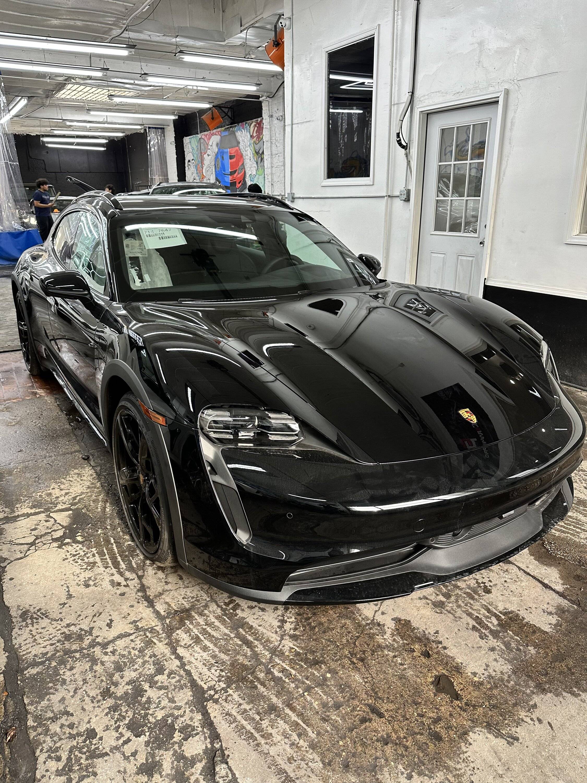 Porsche Taycan Taycan vs Rivian R1S D976C13A-C496-42C2-B43C-4848B6035177