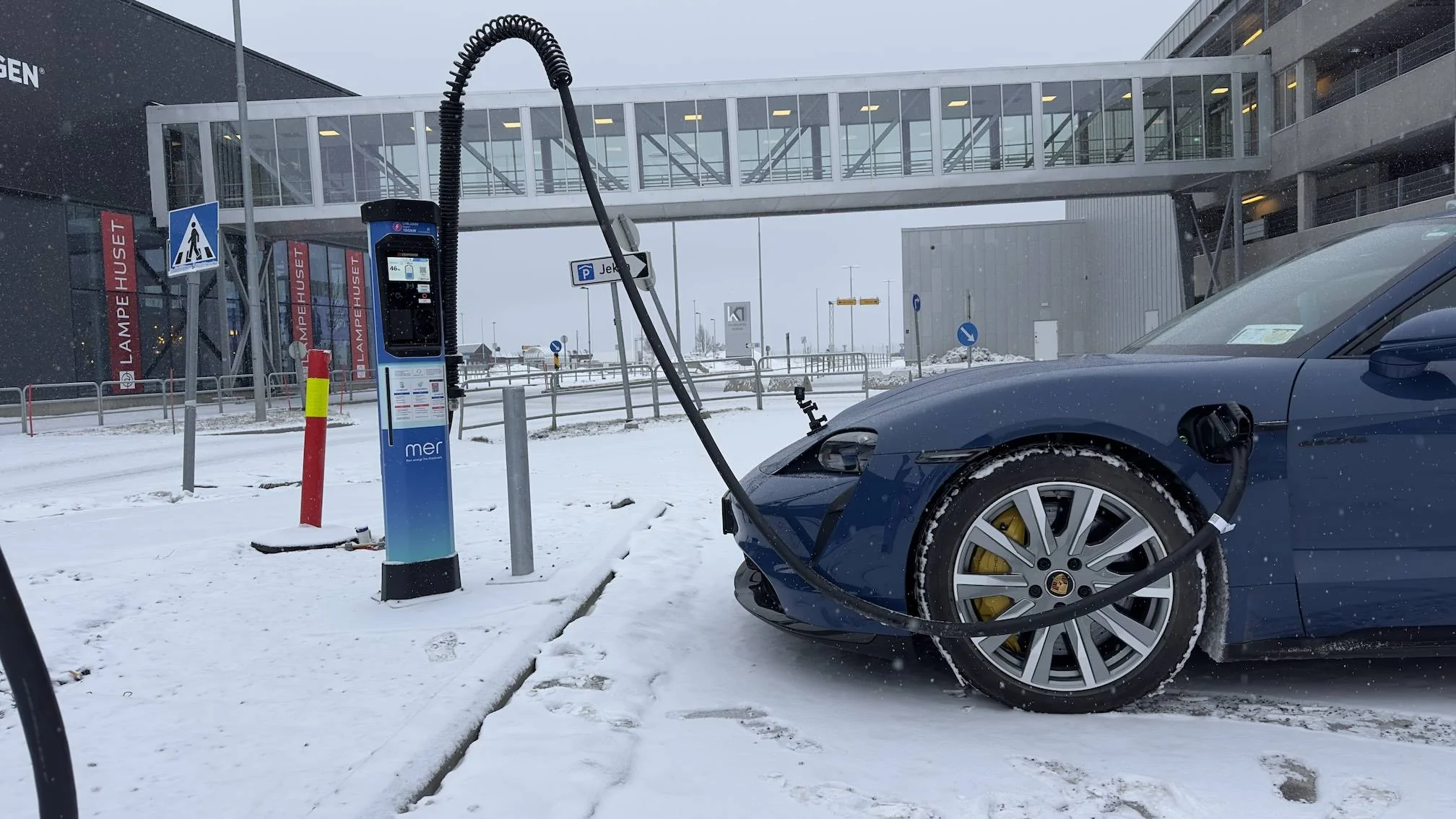 Porsche Taycan Any tips for charging in the snow IMG_6689