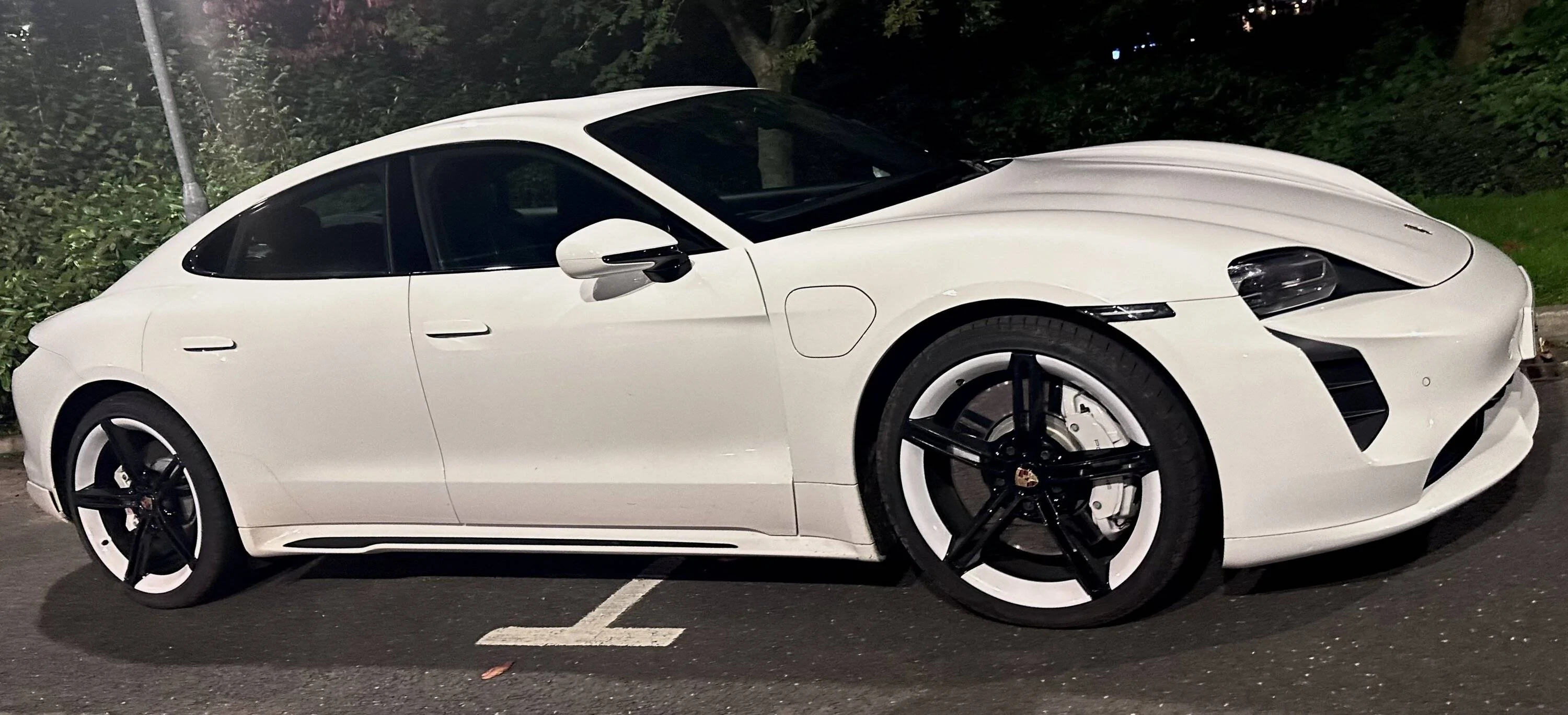 Porsche Taycan Car Delivered - but plain white instead of CWM 20D17CDB-40F4-4B60-B89D-A6A064E05F78