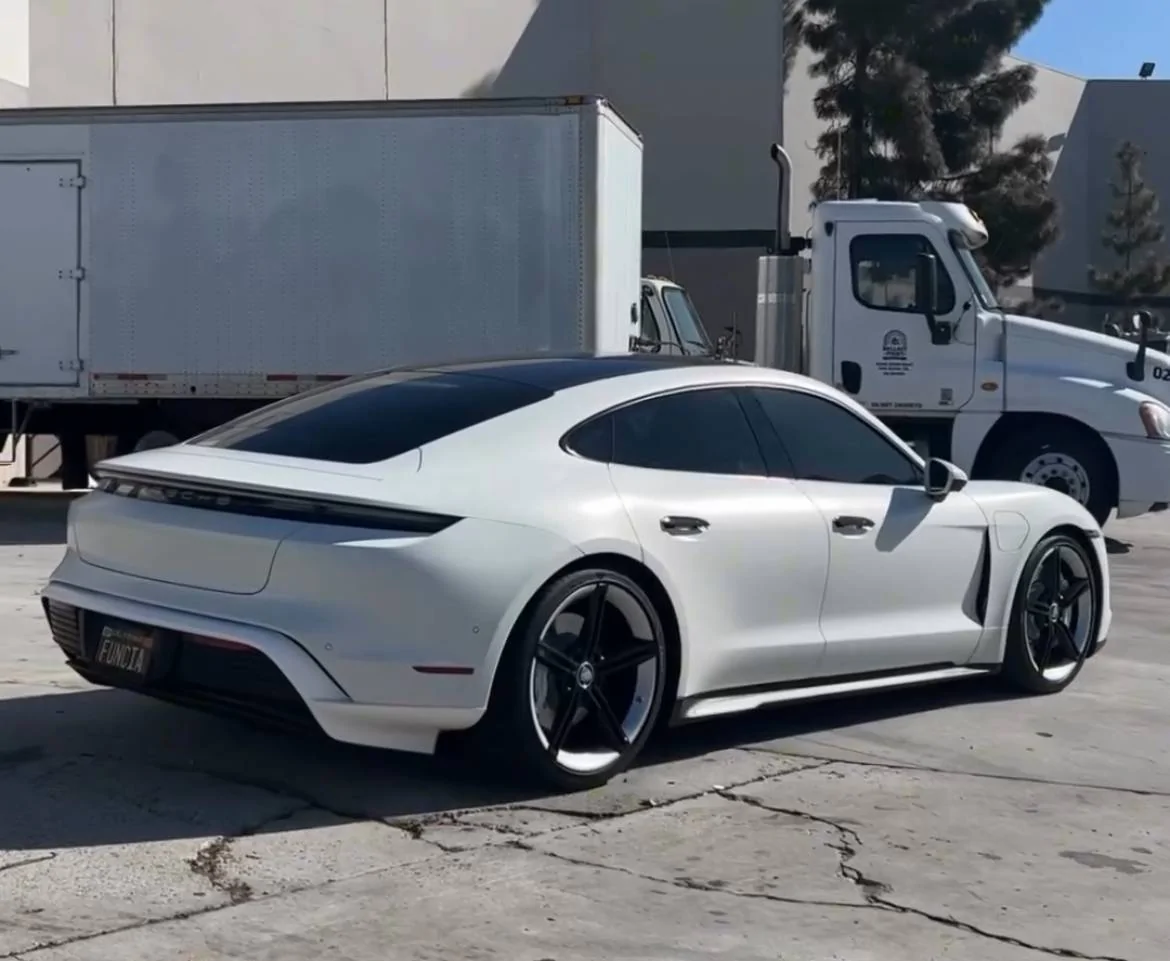 Porsche Taycan PPFd with stealth. Getting egress warning error IMG_0408