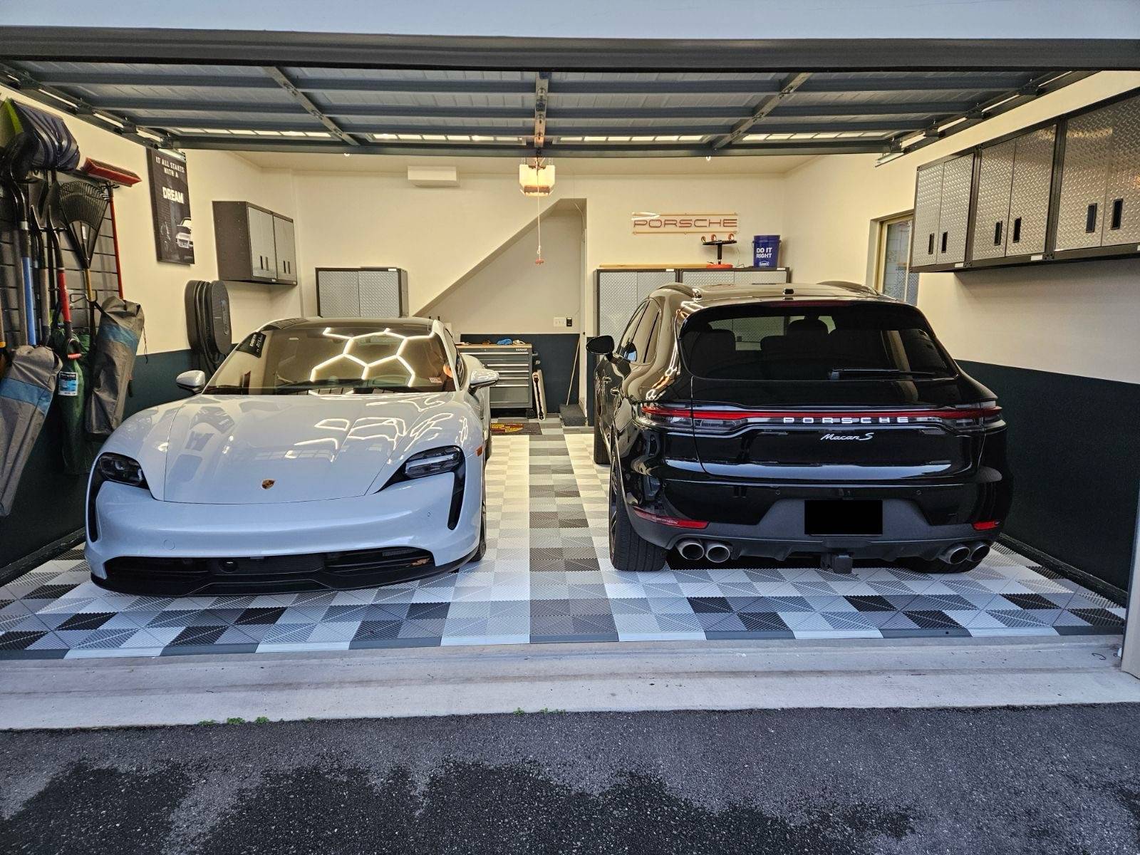 Porsche Taycan November 2023 Deliveries image000000