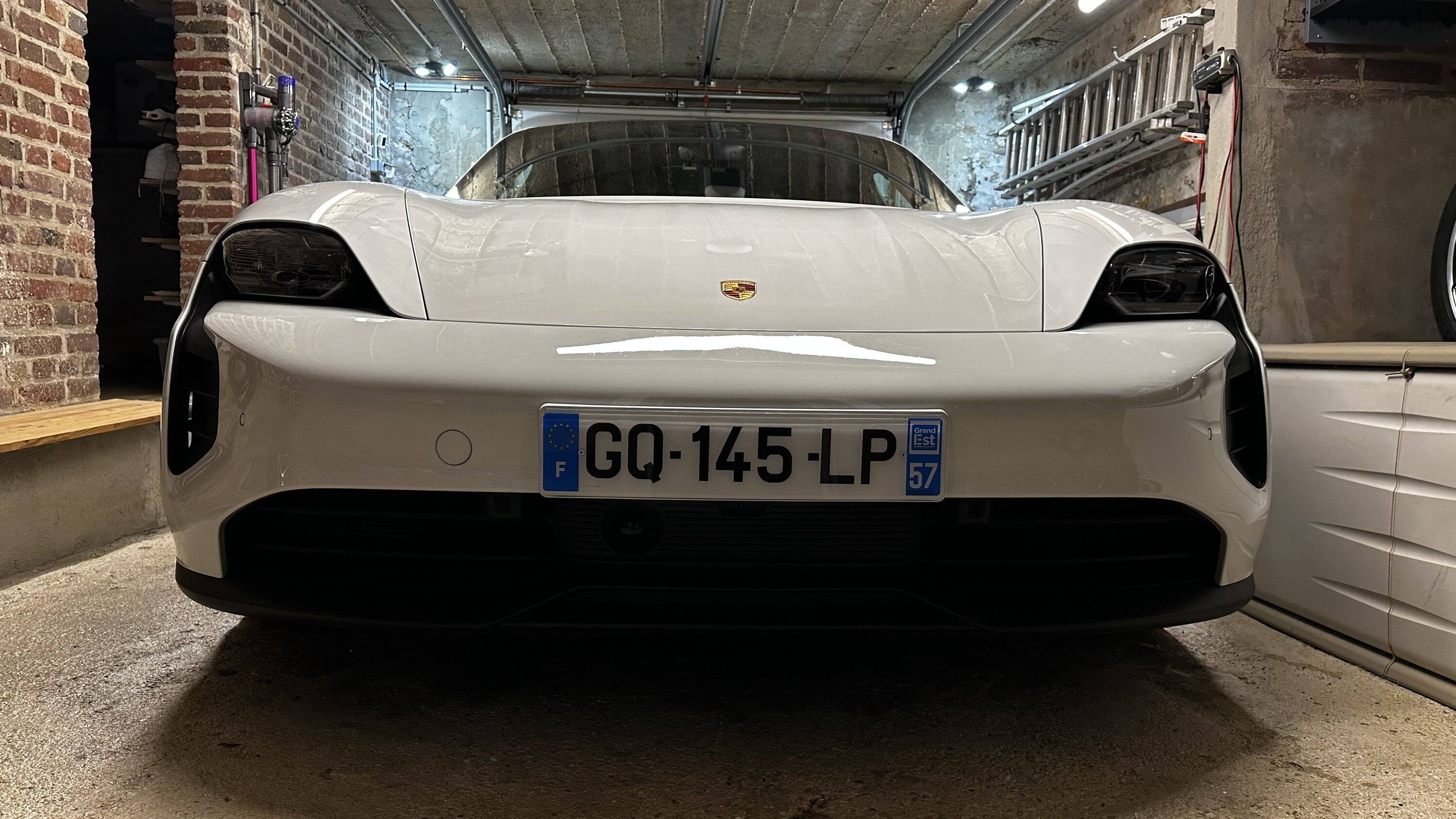 Porsche Taycan Taycan 4S hood misaligned IMG_1343.JPG