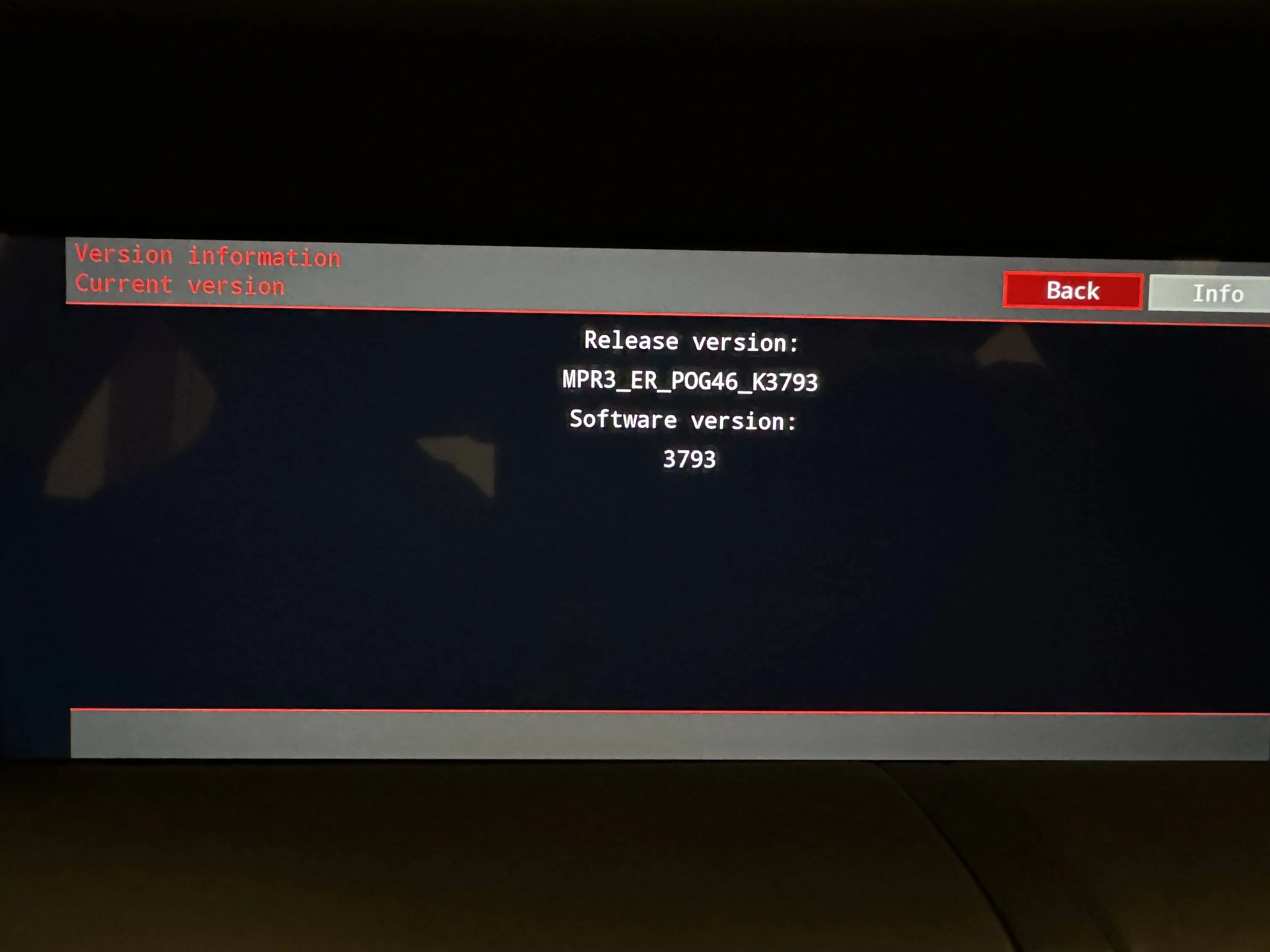 Porsche Taycan WPN8 / WPN9 PCM update satisfaction survey IMG_1113