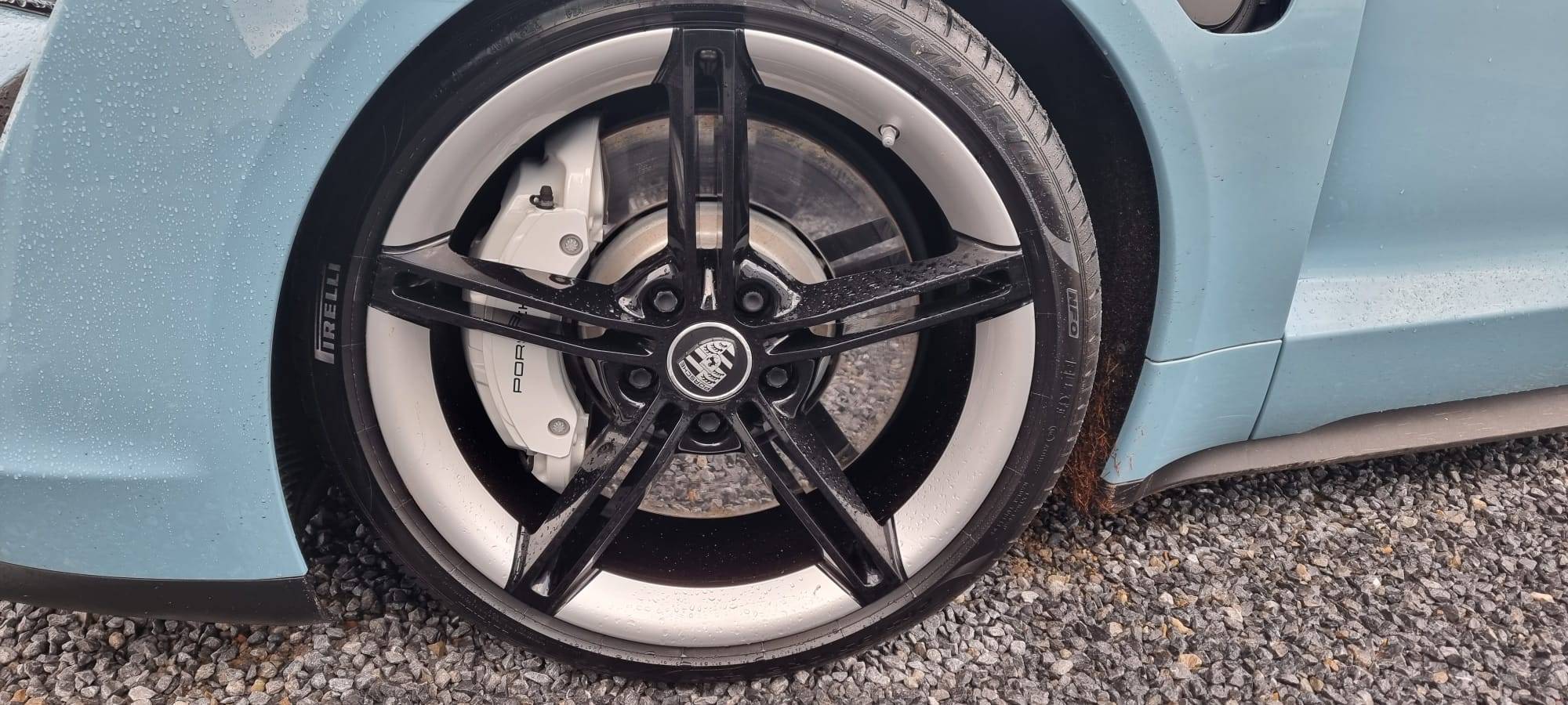 Porsche Taycan Mission E + pirelli new IMG_0464