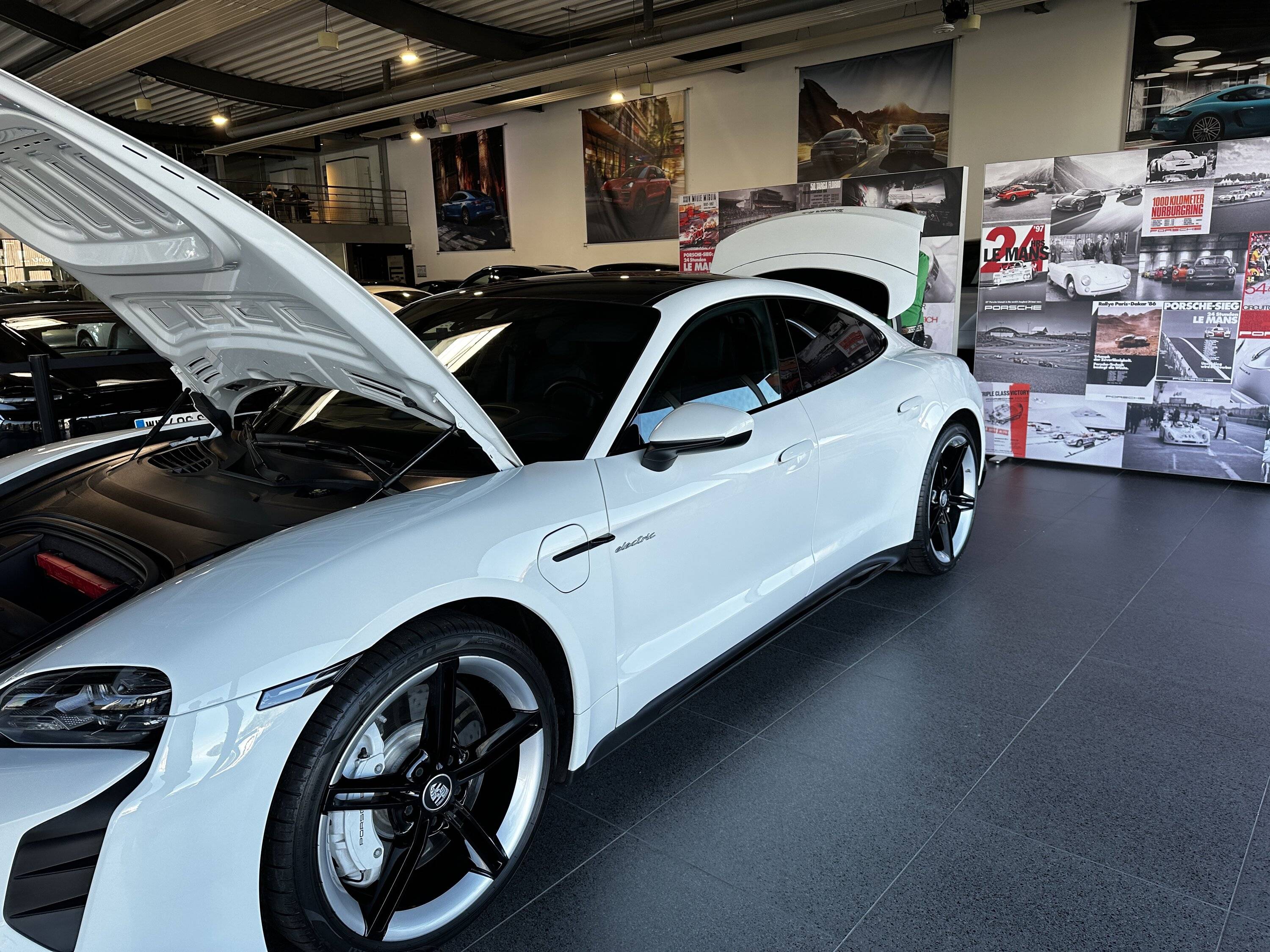 Porsche Taycan Handover - What was your experience like? IMG_0893.JPG