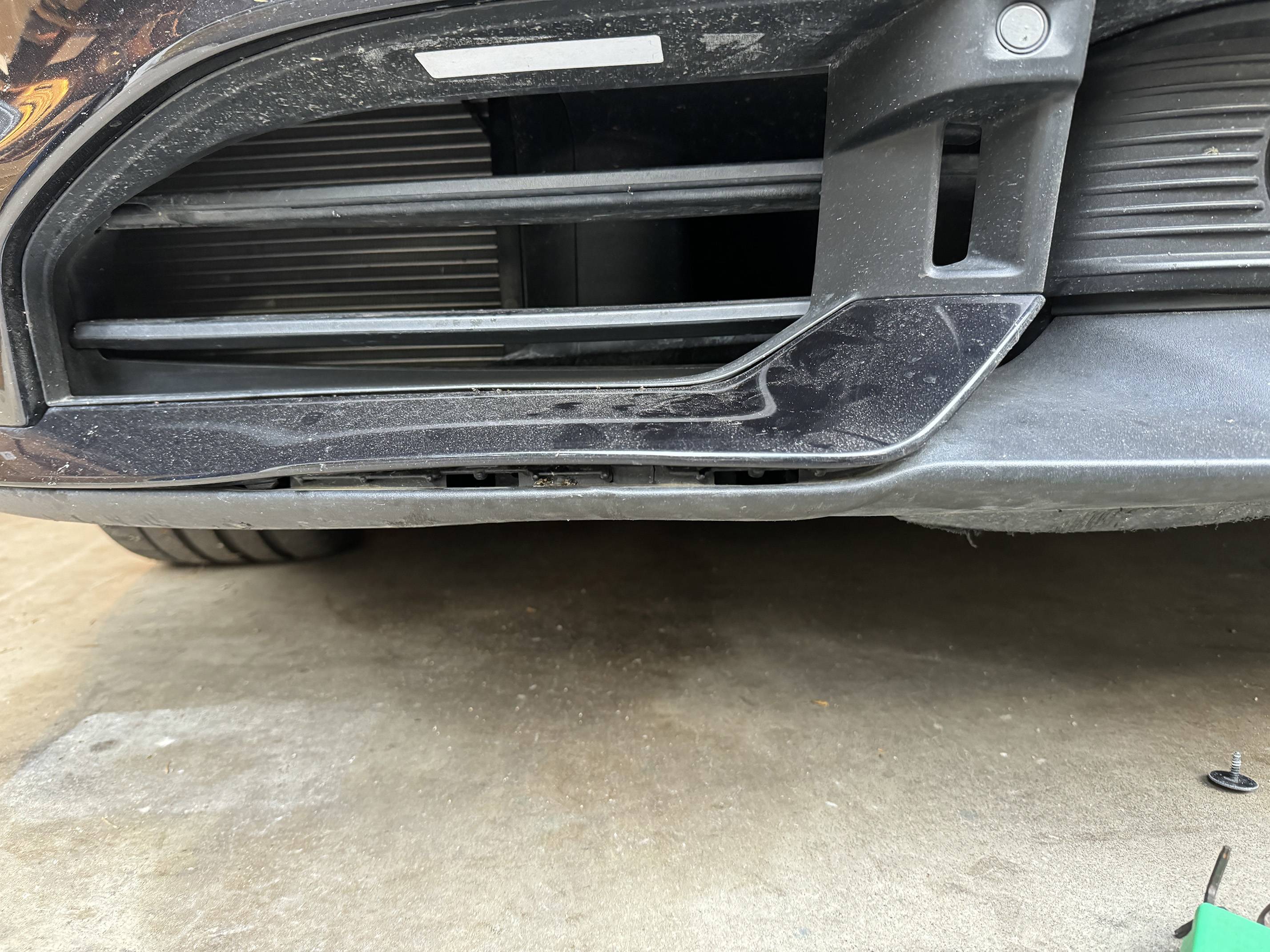 Porsche Taycan Remove front lip 2023-12-09 16.22.32 copy