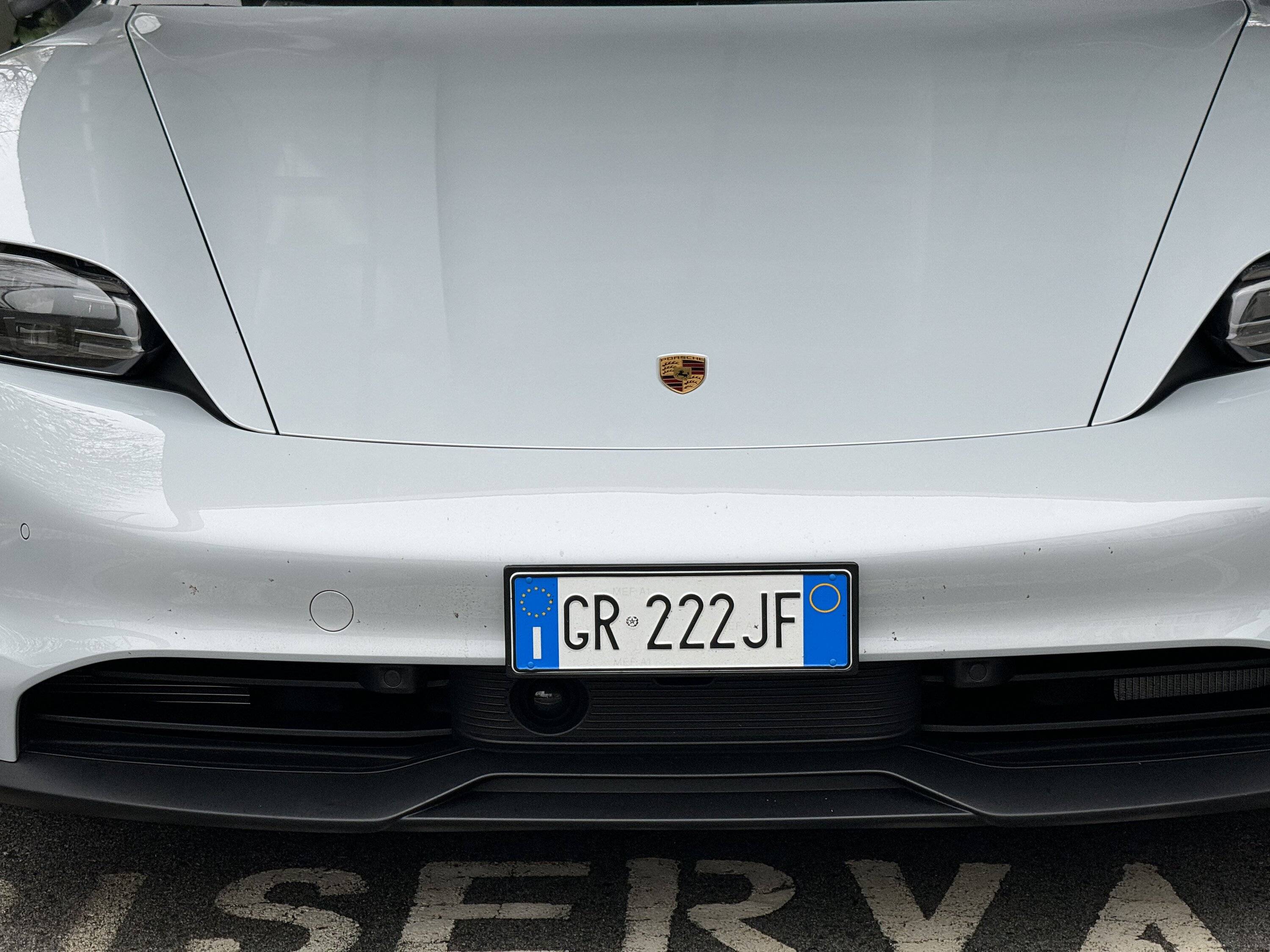 Porsche Taycan Taycan 4S hood misaligned IMG_0230