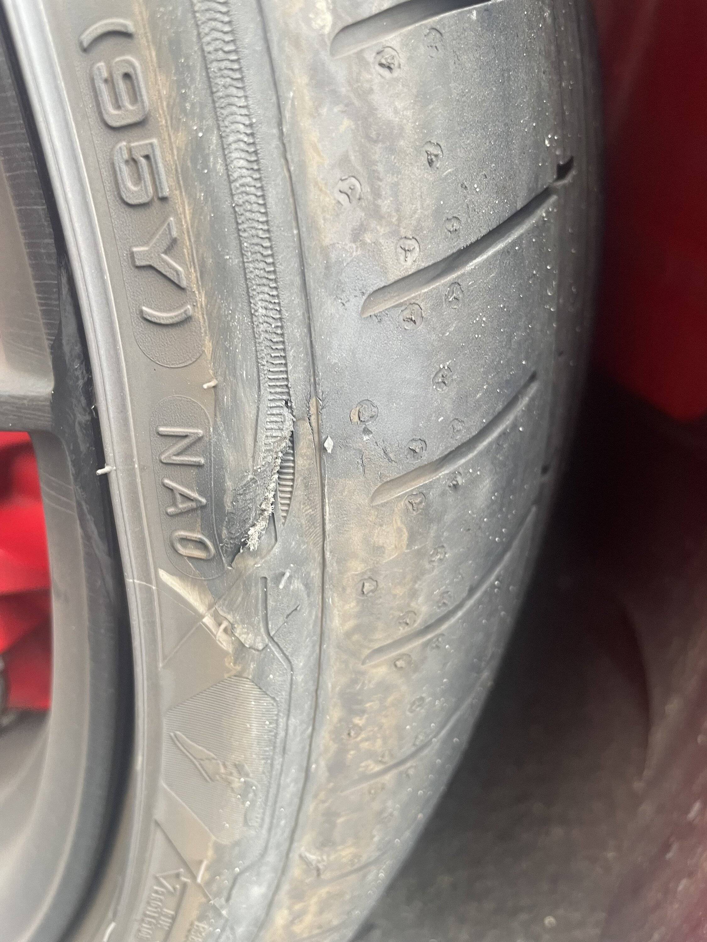 Porsche Taycan Pothole 1, Taycan 0.. IMG_8519