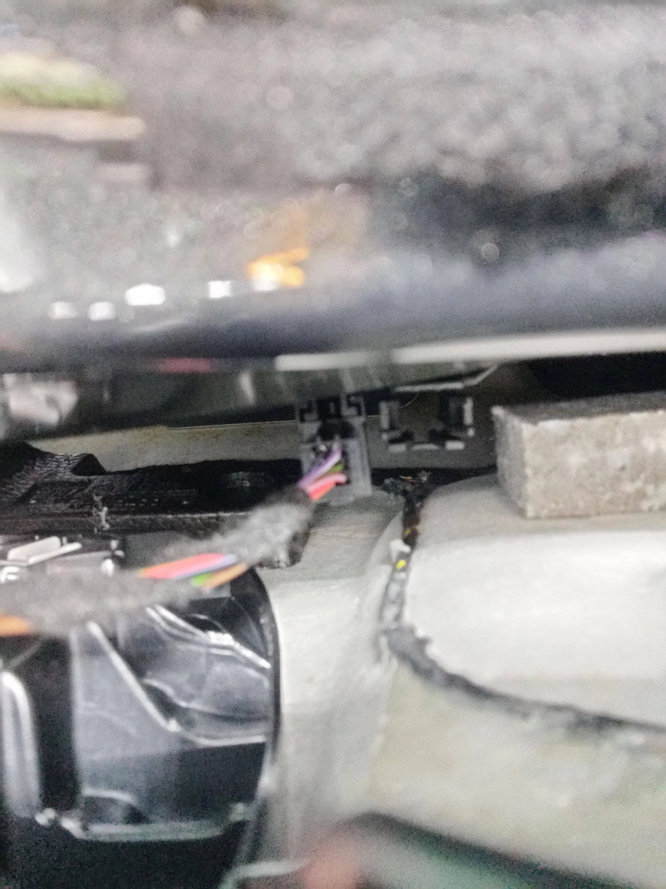 Porsche Taycan Front and rear dashcam preparation option taycan5