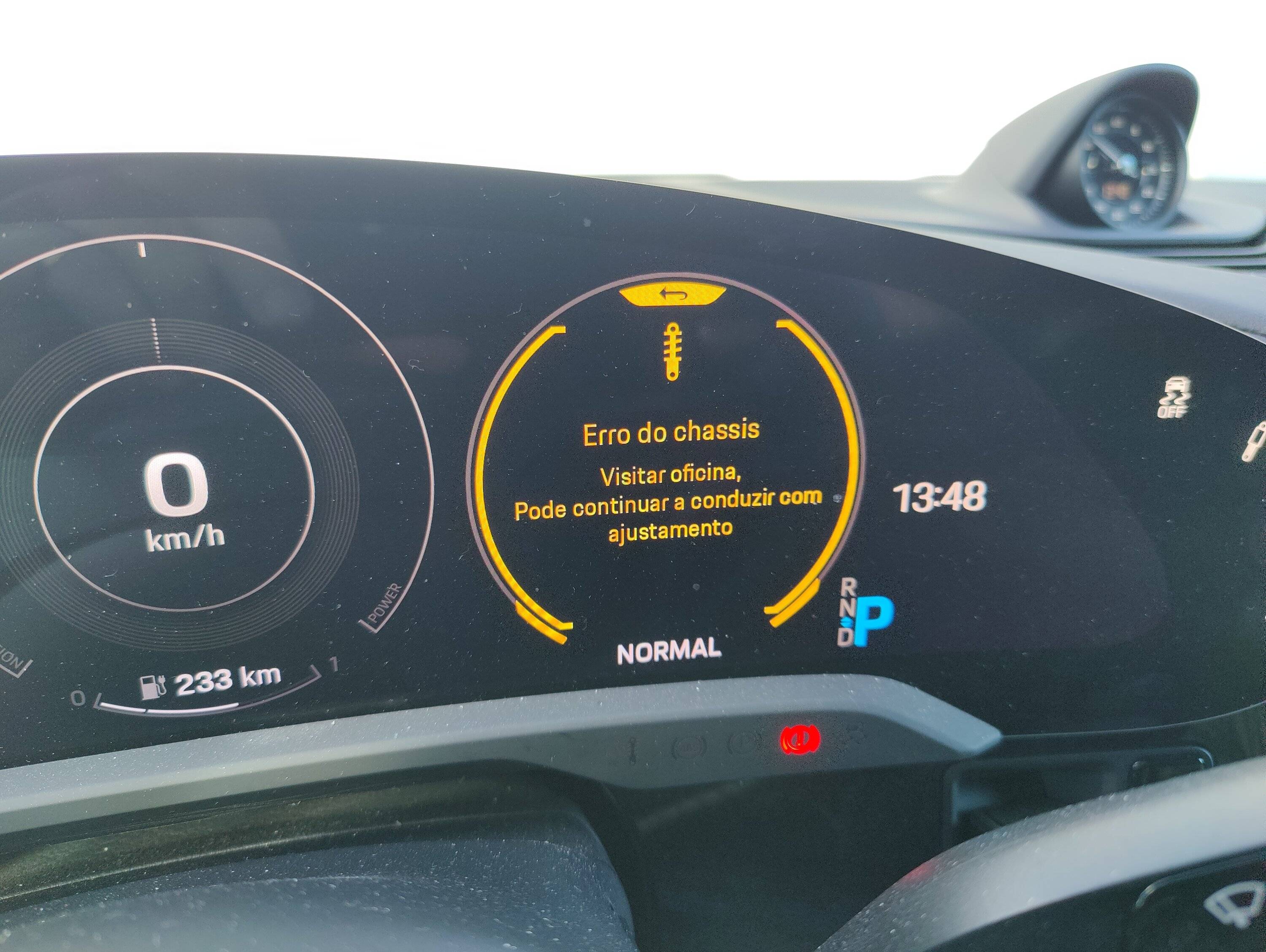 Porsche Taycan Chassis Error - Driving possible with adjustments IMG20240105134853