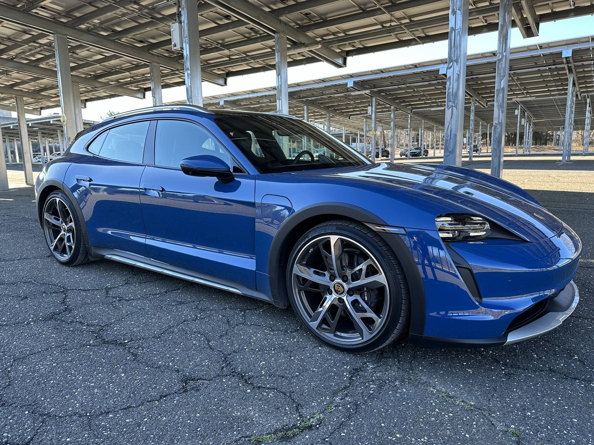 Porsche Taycan For Sale: 2021 Taycan Cross Turismo 4 Neptune Blue IMG_1568.JPEG