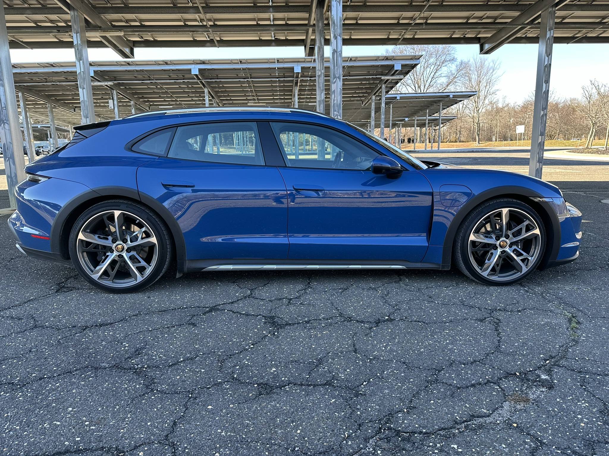 Porsche Taycan For Sale: 2021 Taycan Cross Turismo 4 Neptune Blue IMG_1569.JPEG