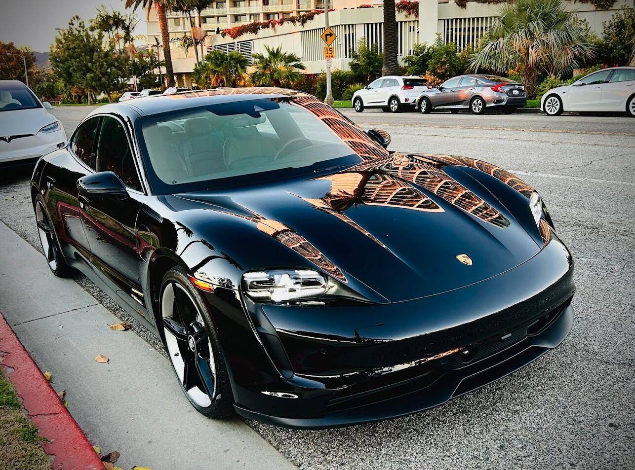 Porsche Taycan For Sale | 2022 Taycan Black/Black Premium | $85k Screenshot 2024-01-09 at 9.20.55 AM