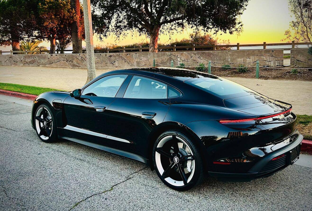 Porsche Taycan For Sale | 2022 Taycan Black/Black Premium | $85k Screenshot 2024-01-09 at 9.22.26 AM