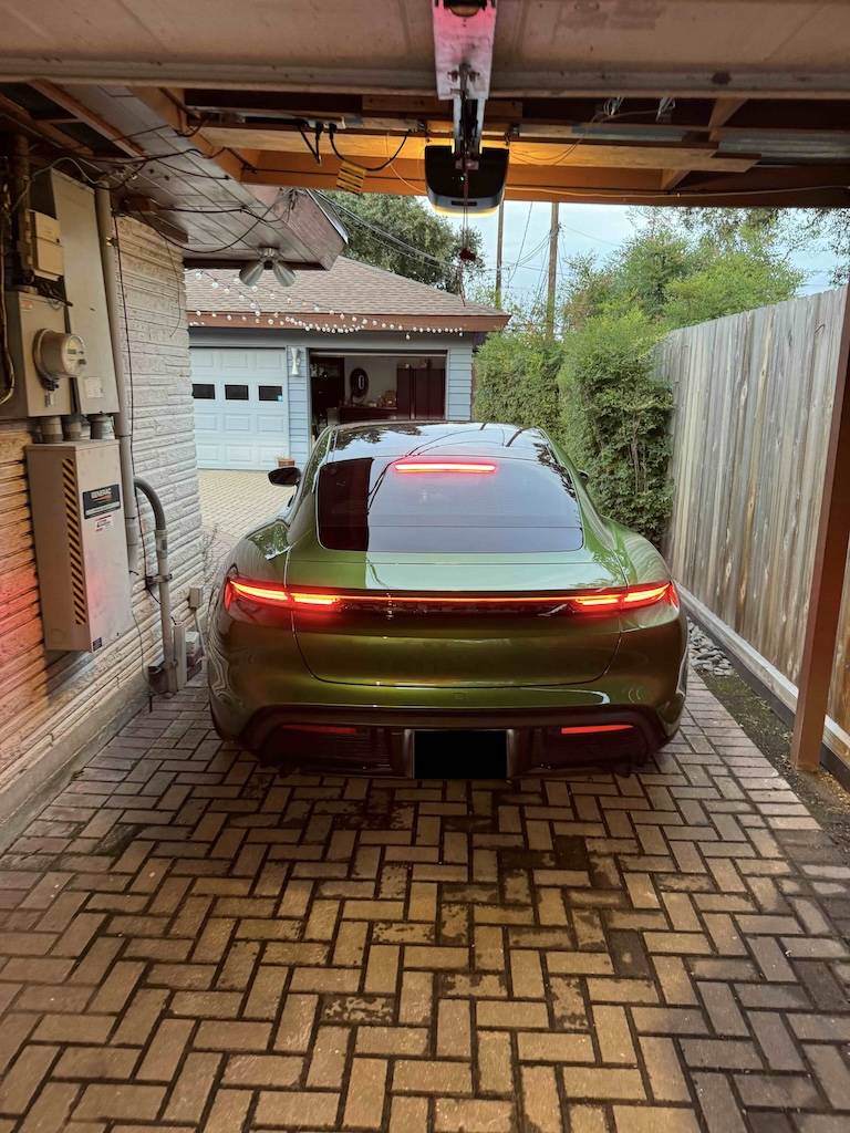 Porsche Taycan Outdoor Garage Door Operator - weatherproofing? IMG_8778r