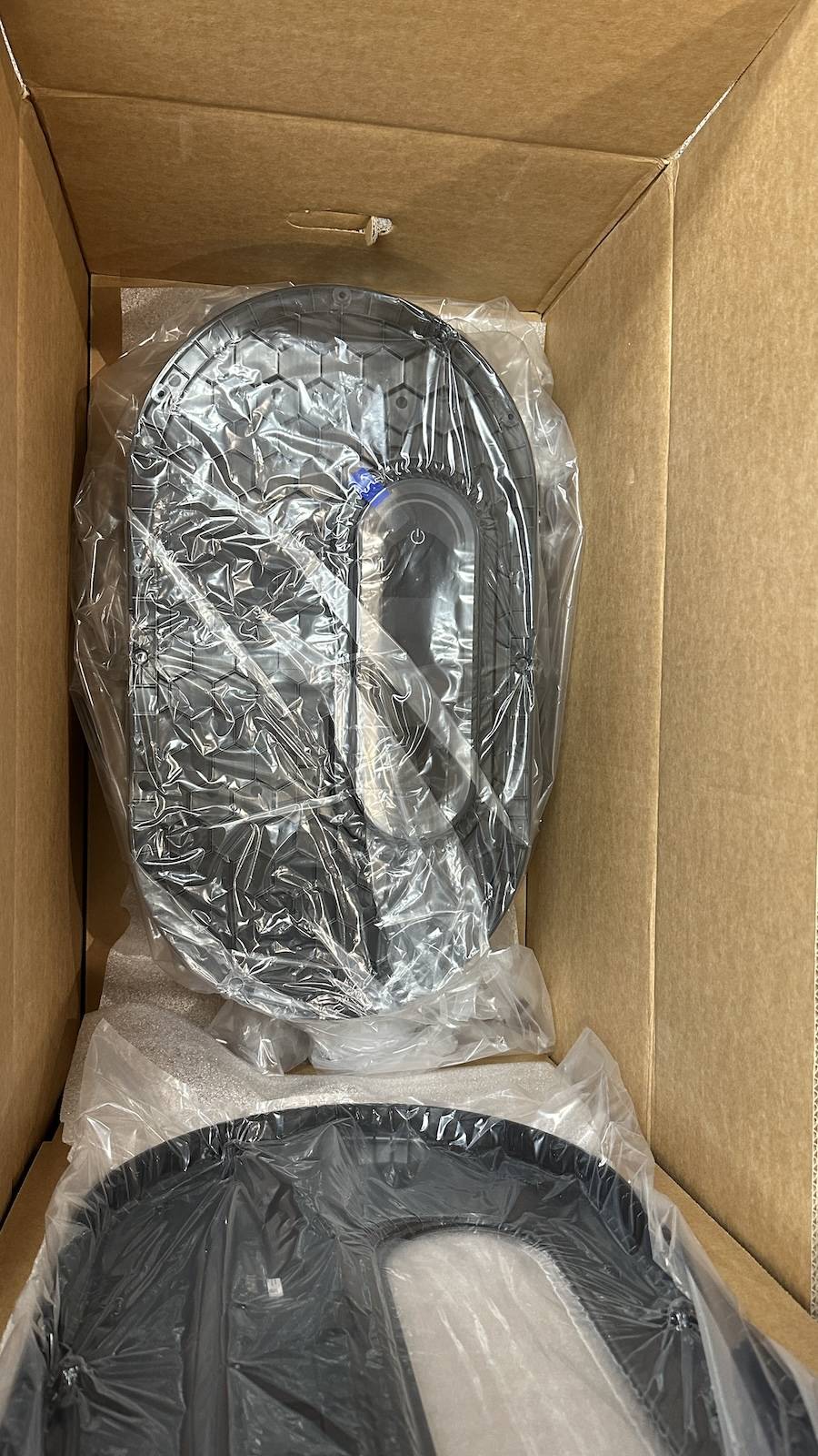 Porsche Taycan (SOLD  )Porsche Wall Charger Connect PWC (brand New) PWCC-3.JPG
