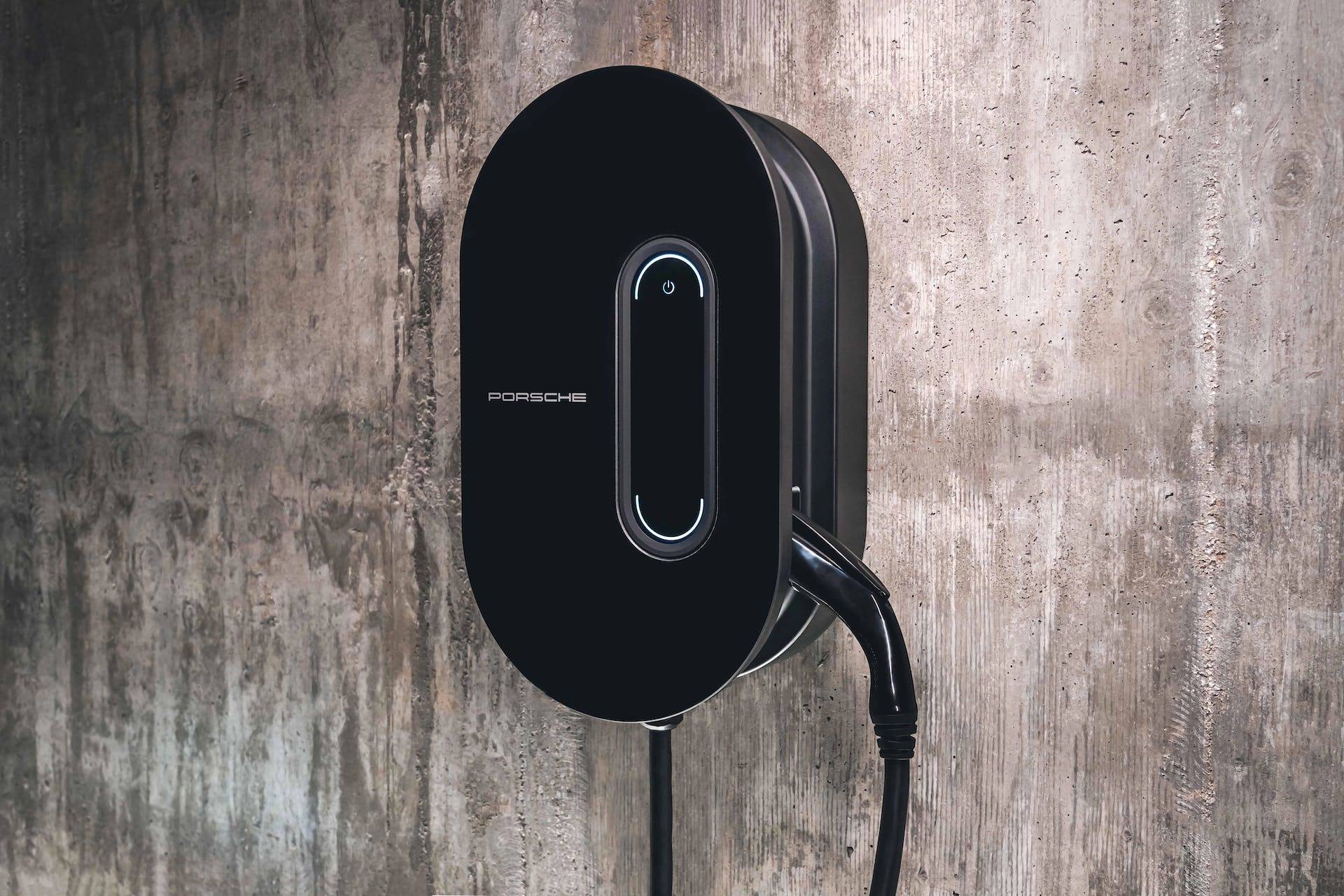 Porsche Taycan (SOLD  )Porsche Wall Charger Connect PWC (brand New) v1_assets_74a6ad4b-2a8f-48e2-ac36-500e1facafe3