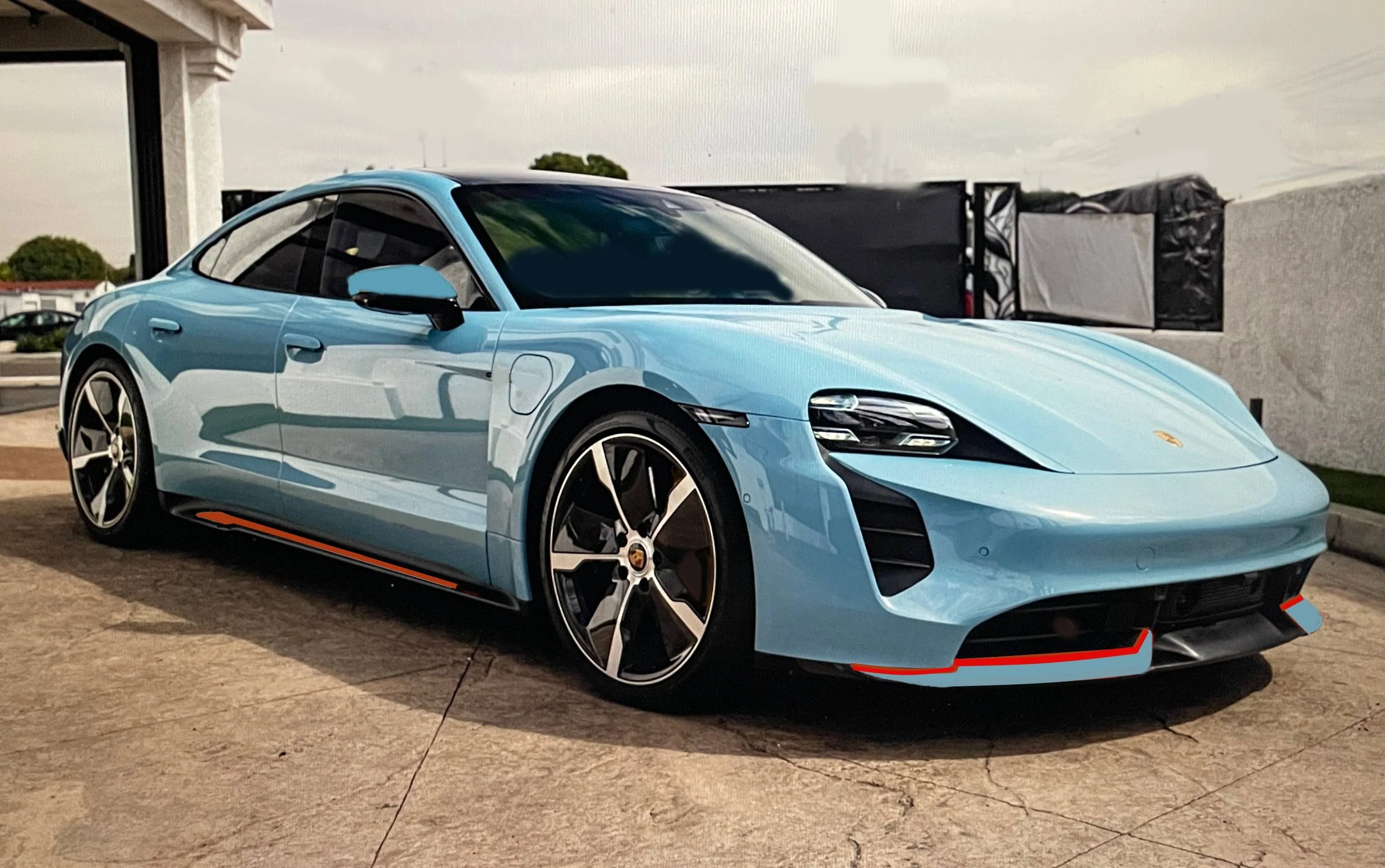 Porsche Taycan Turbo bumper & side skirts paint colors taycan frzn blue&red combo