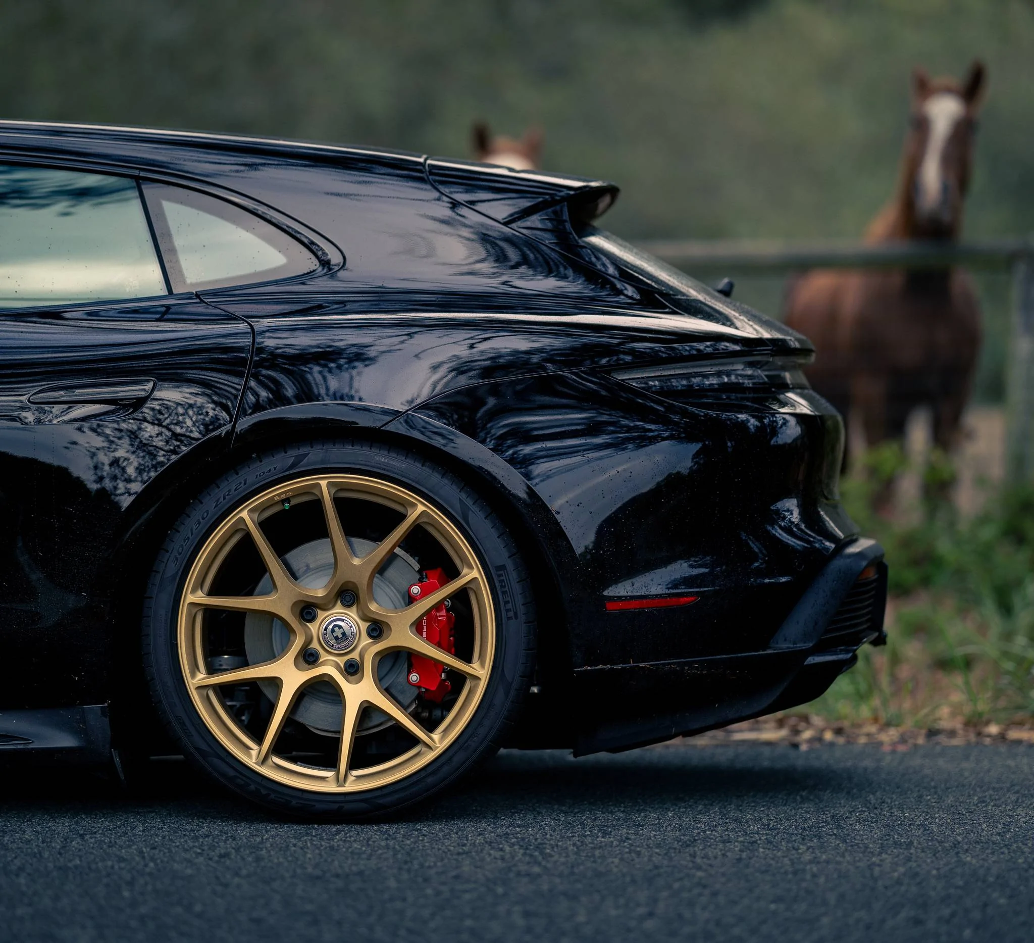 Porsche Taycan [SOLD] FS: 21” RS Spyder Wheelset F30A8701
