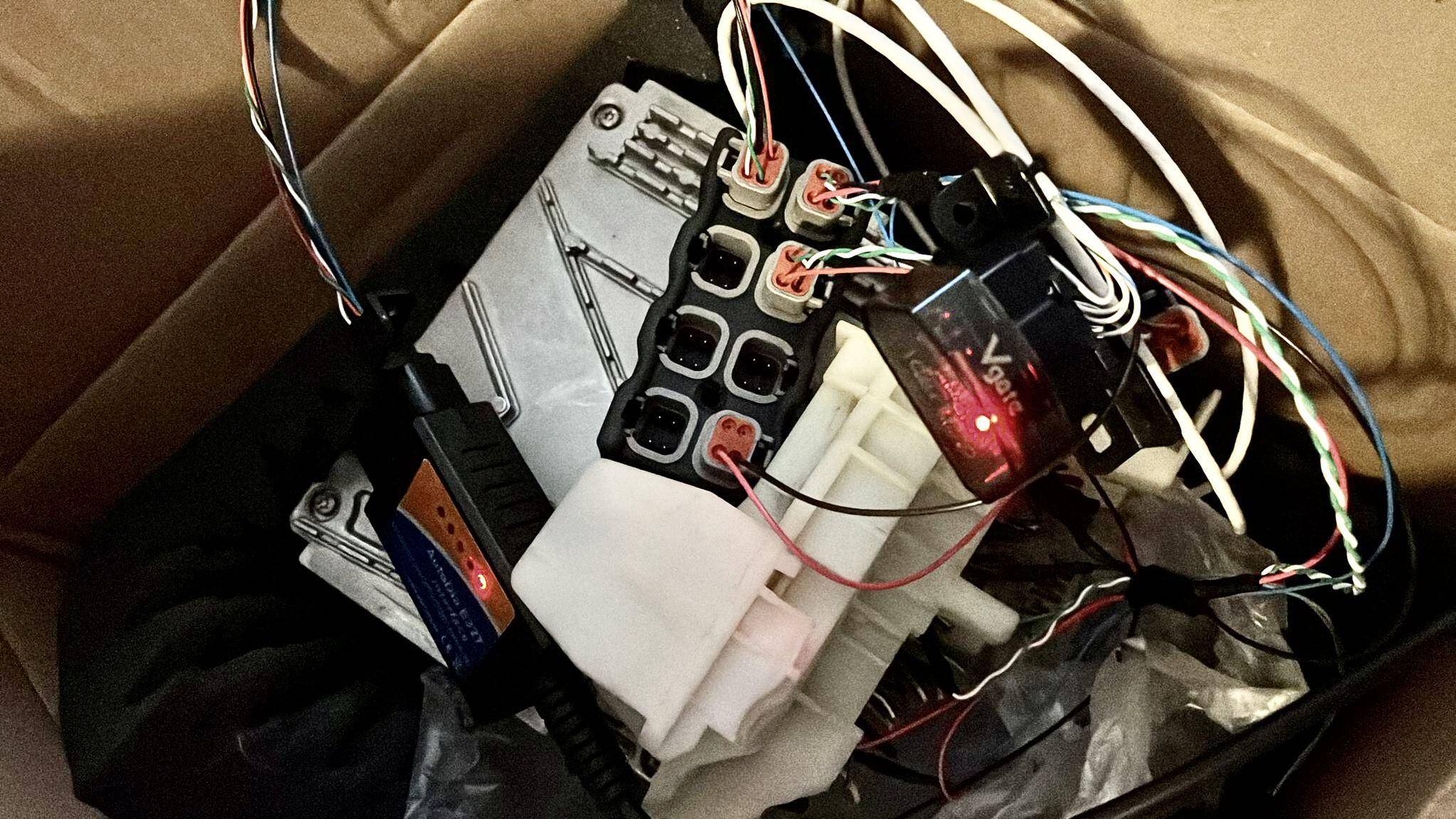 Porsche Taycan Interested in an unofficial Apple Watch app? 1705356676128