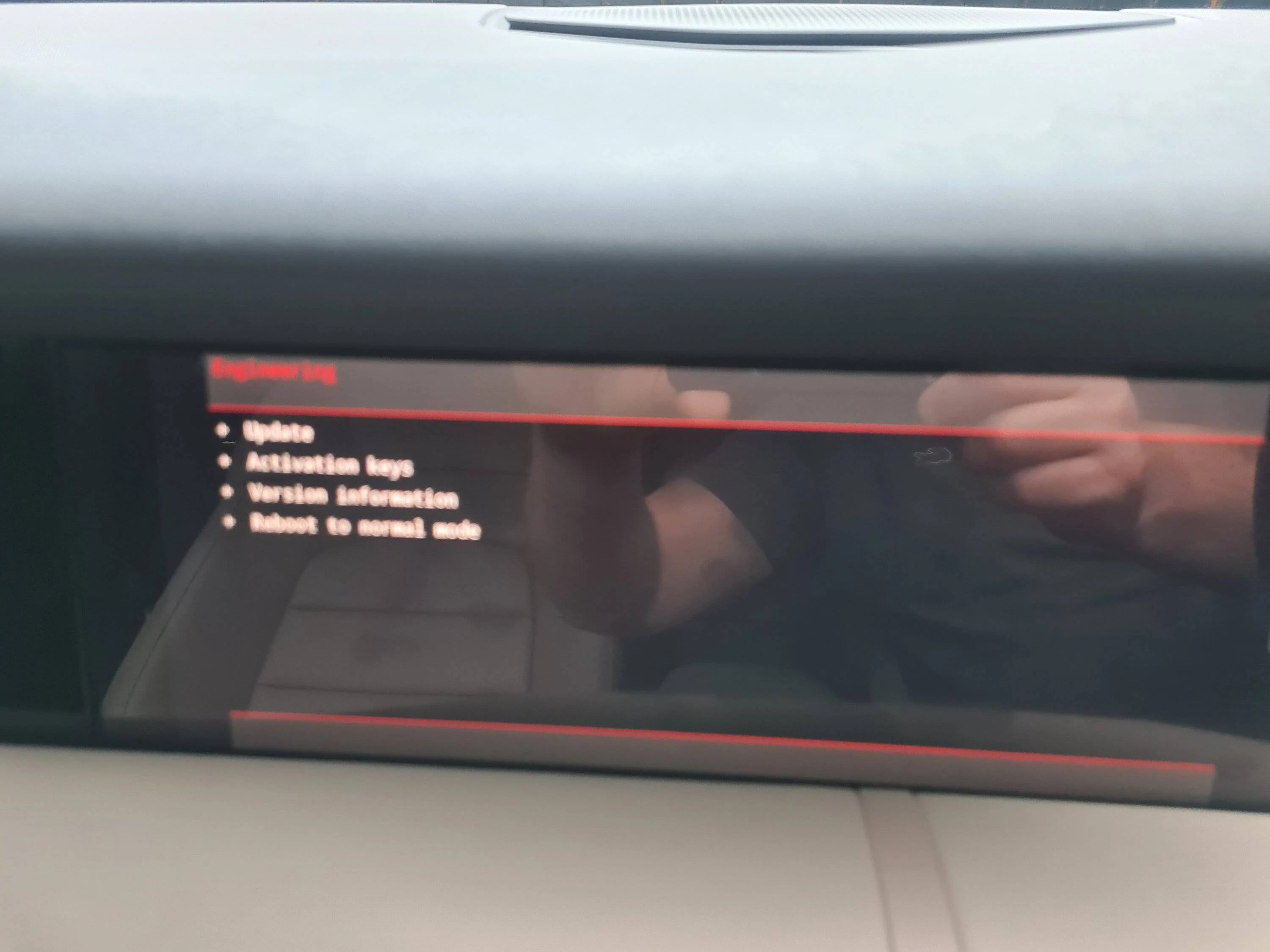 Porsche Taycan PCM stuck on engineering mode 20240123_142157