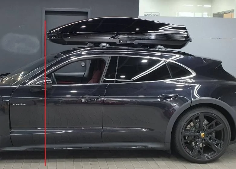 Porsche Taycan Performance Roof Box + Thule WingBars = Noise Issues befor
