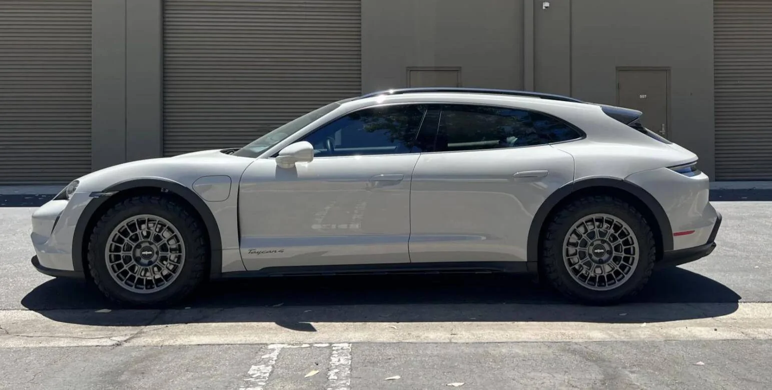 Porsche Taycan Anyone regret going from 20s to 21s? 1707130682713