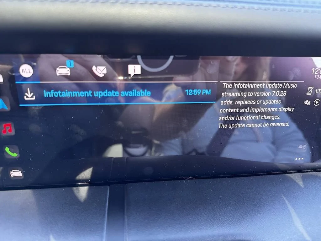 Porsche Taycan Another OTA Update Today! - Music Streaming IMG_1269