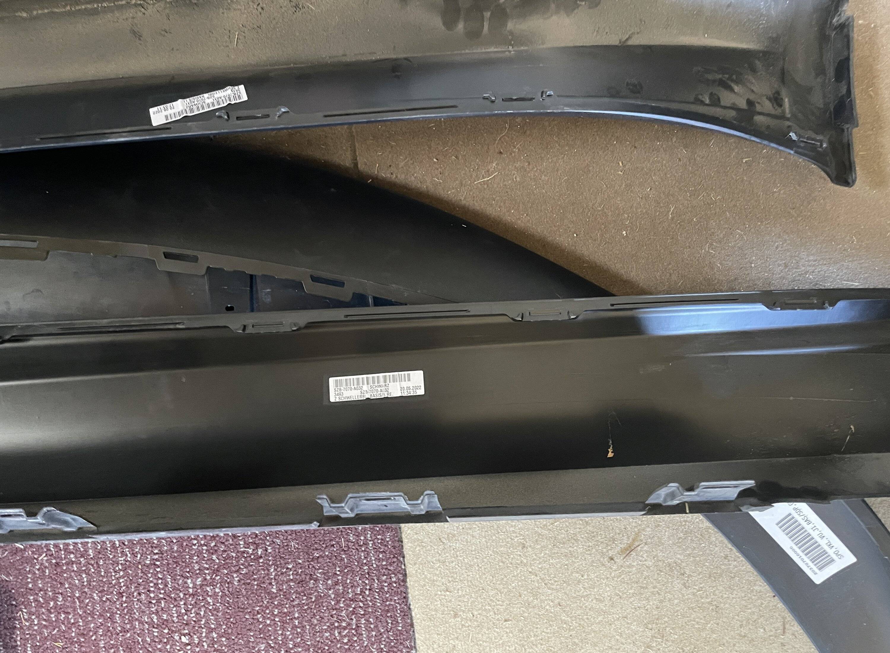 Porsche Taycan FS:  OE Porsche front lower spoiler & side skirts IMG_1610 2