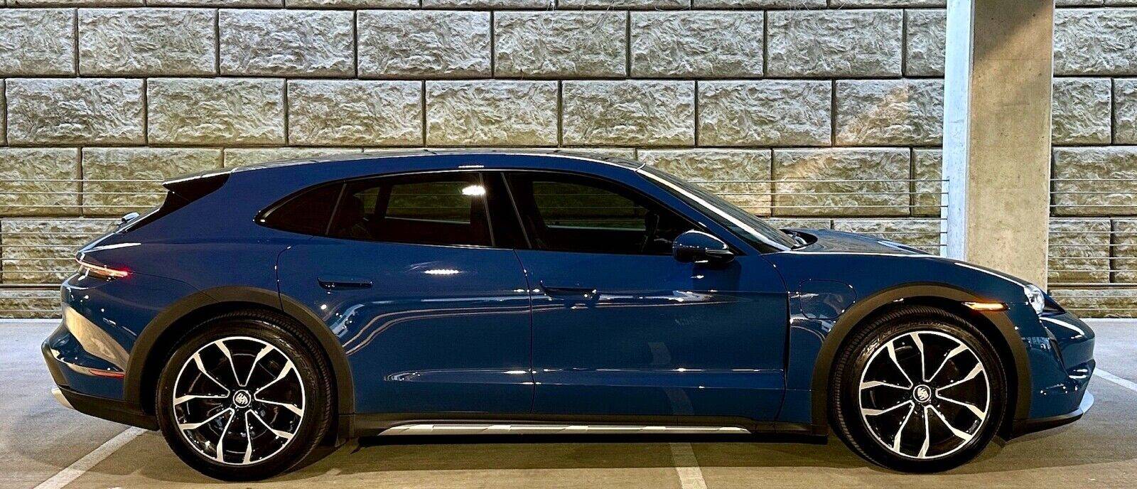 Porsche Taycan (TRADED IN) :: 2021 Porsche Taycan 4 Cross Turismo - Neptune Blue (Ohio USA) $_57.JPG