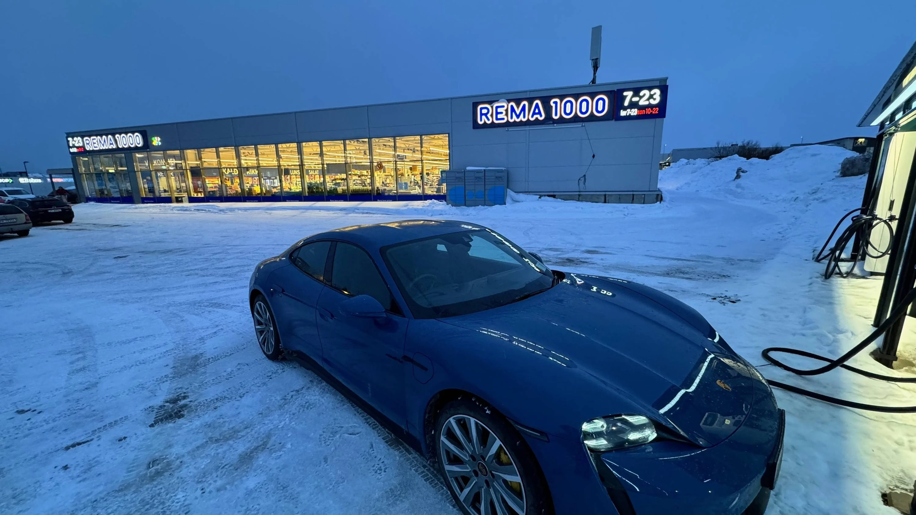 Porsche Taycan Taycan to Lofoten Islands, Norway (Follow Our Trip Report) 53535093054_39f6066d9d_o