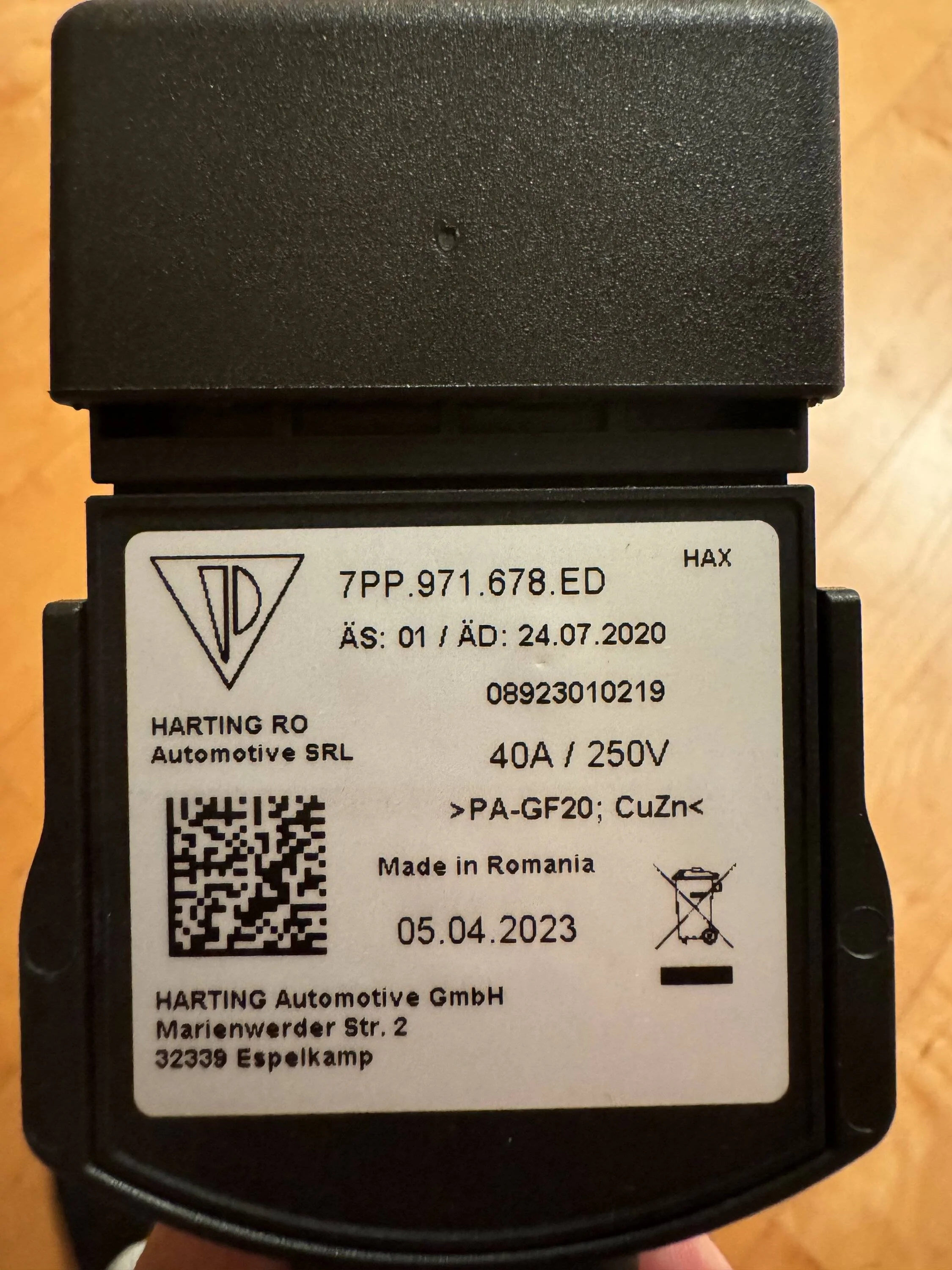 Porsche Taycan New Charger-related recall (for the 240 V cable) (NHTSA ID 23V-841) 1708497442869